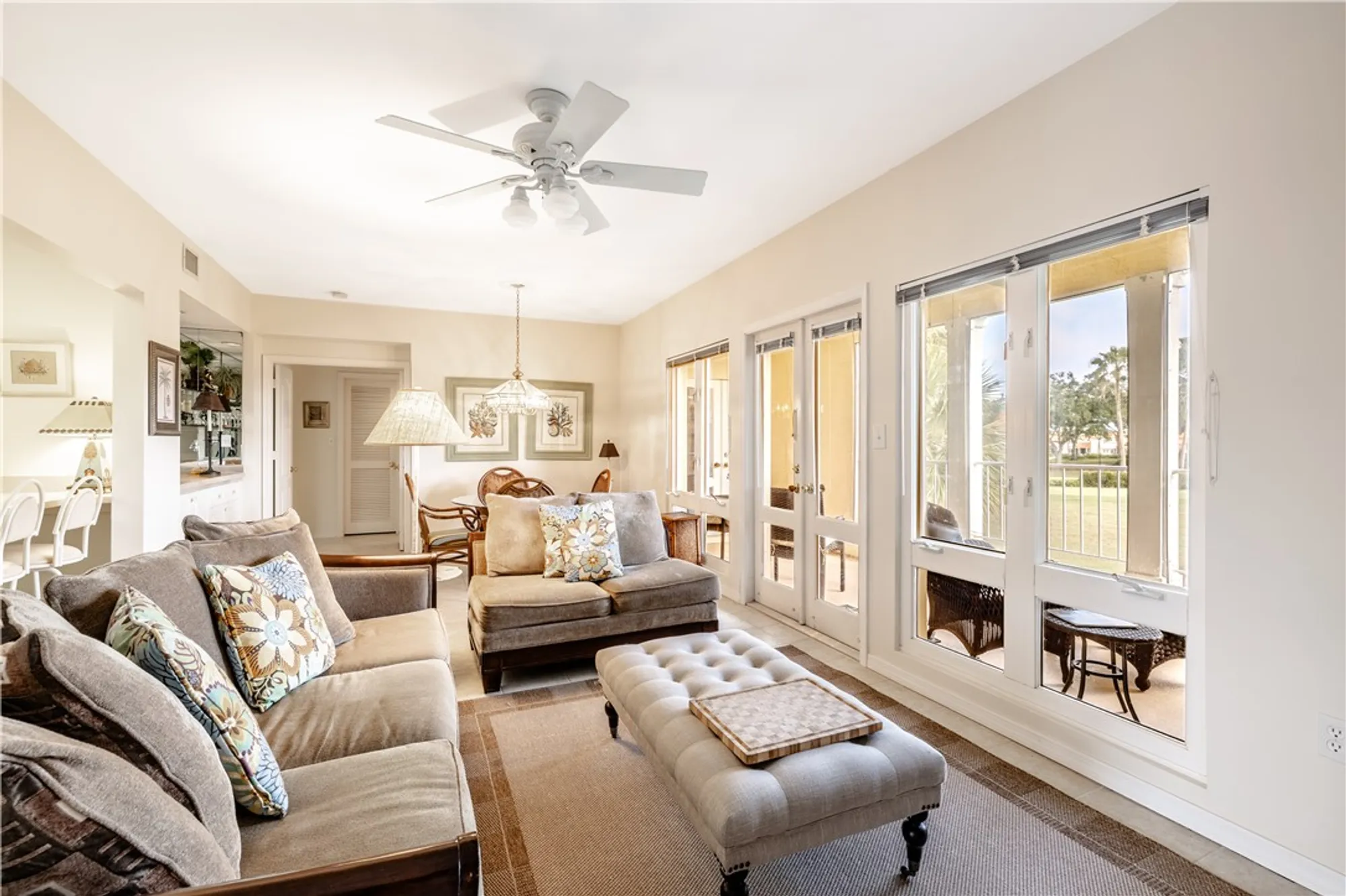 Property Slideshow image 3 of 31 | 5060 harmony cir 204, Vero Beach, FL, 32967