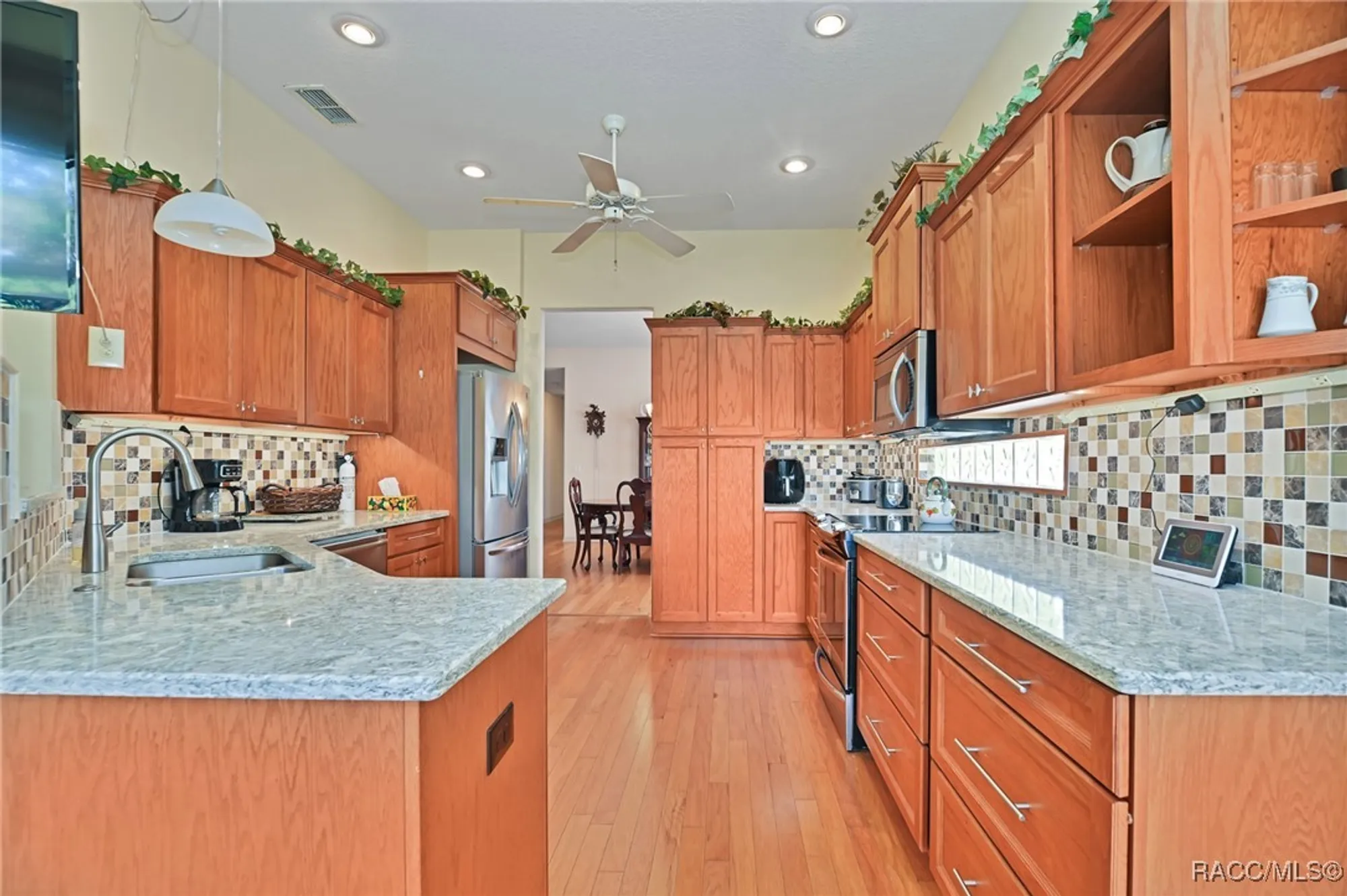 Property Slideshow image 13 of 48 | 6 w byrsonima loop, Homosassa, FL, 34446
