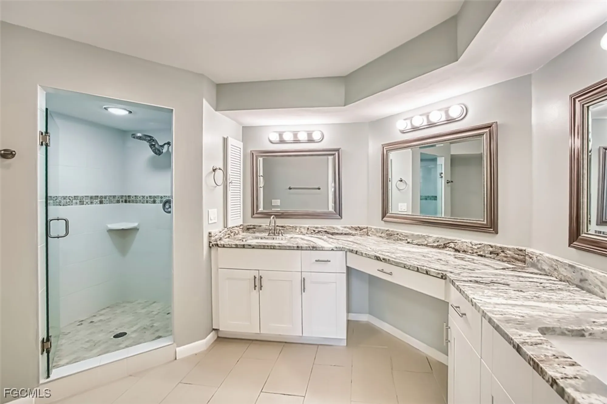 Property Slideshow image 22 of 50 | 1309 n brandywine cir, Fort Myers, FL, 33919