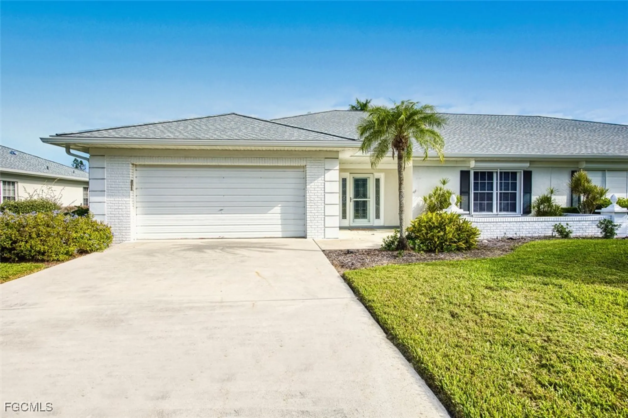 Property Slideshow image 23 of 50 | 1309 n brandywine cir, Fort Myers, FL, 33919
