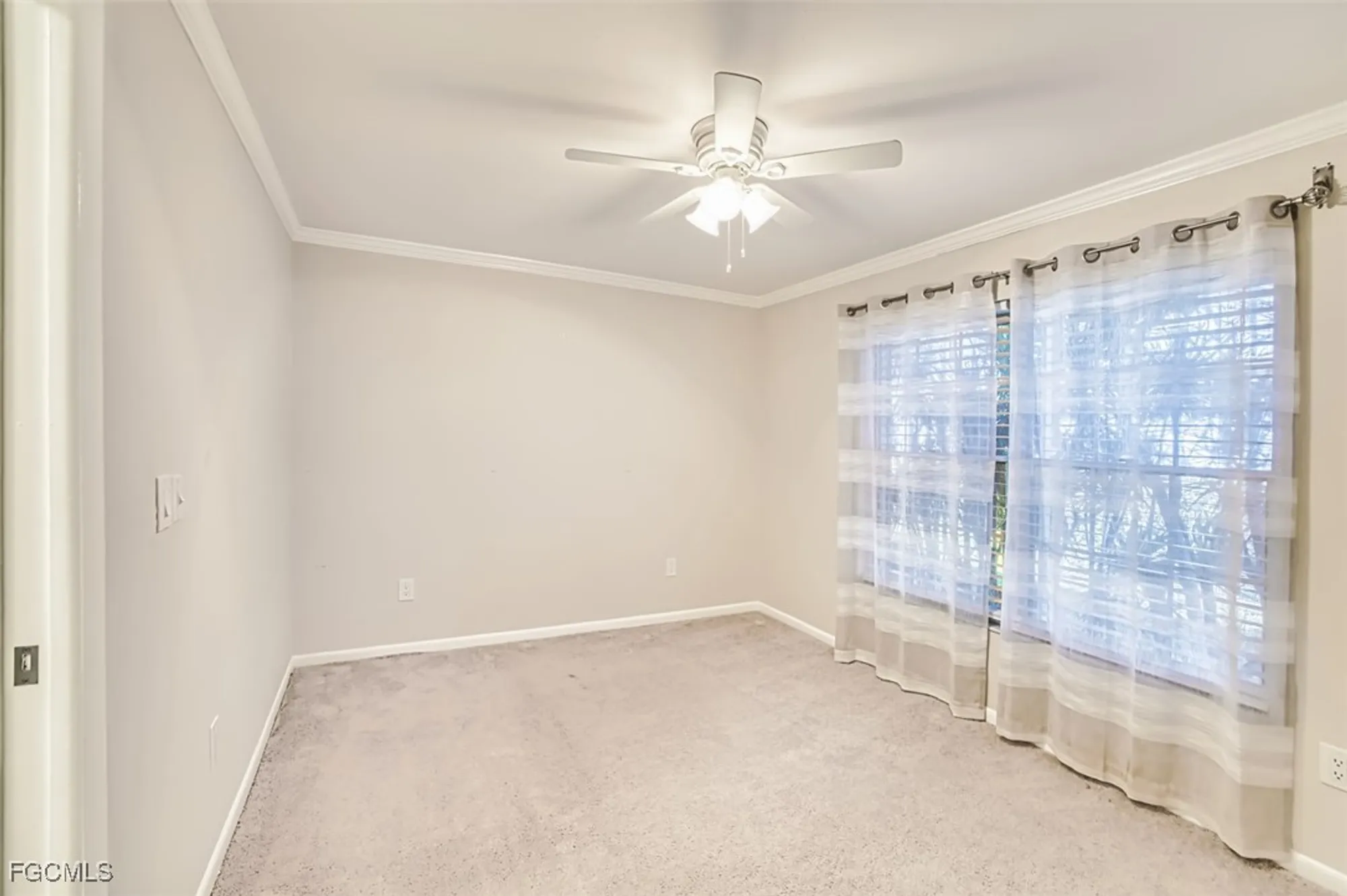 Property Slideshow image 35 of 50 | 1309 n brandywine cir, Fort Myers, FL, 33919