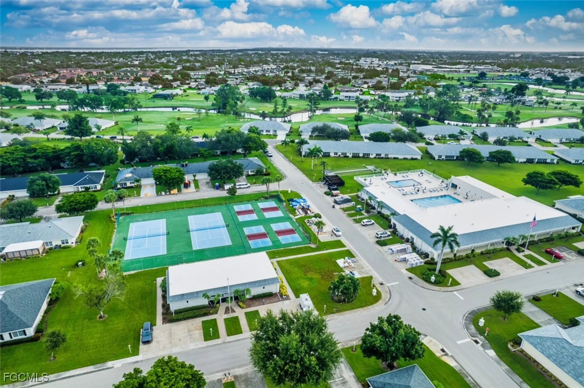 Property Slideshow image 46 of 50 | 1309 n brandywine cir, Fort Myers, FL, 33919