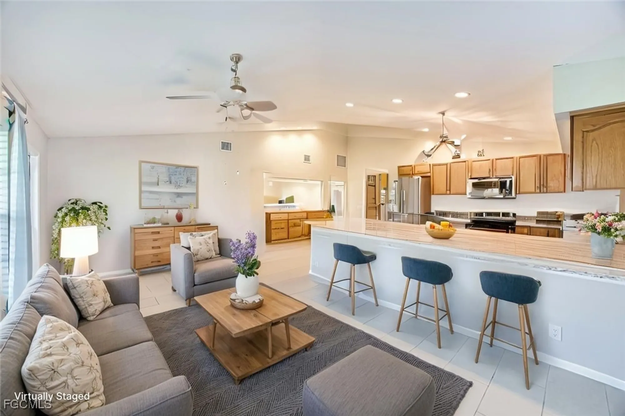 Property Slideshow image 8 of 50 | 1309 n brandywine cir, Fort Myers, FL, 33919