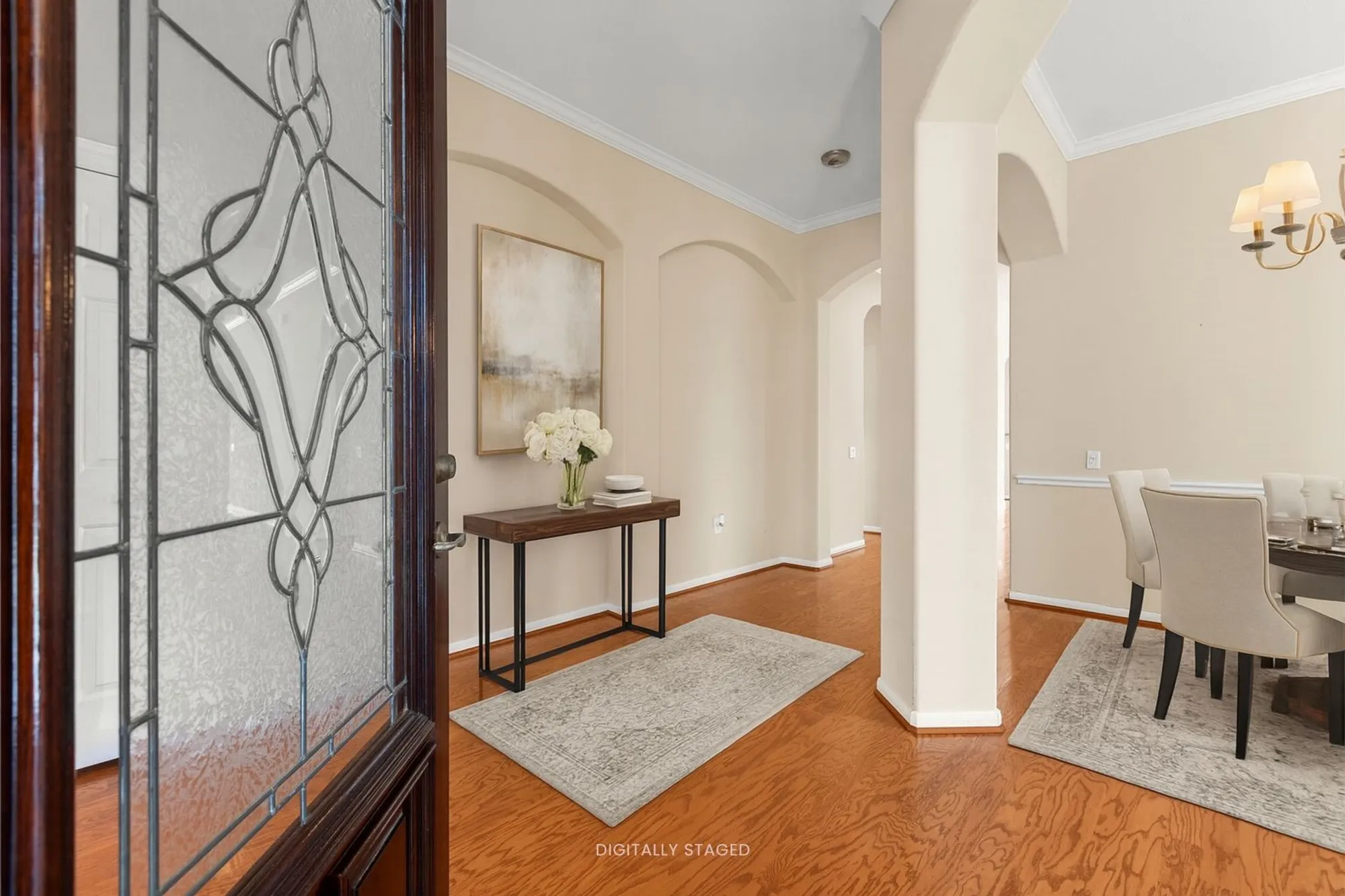 Property Slideshow image 3 of 32 | 83 robindale cir, Conroe, TX, 77384