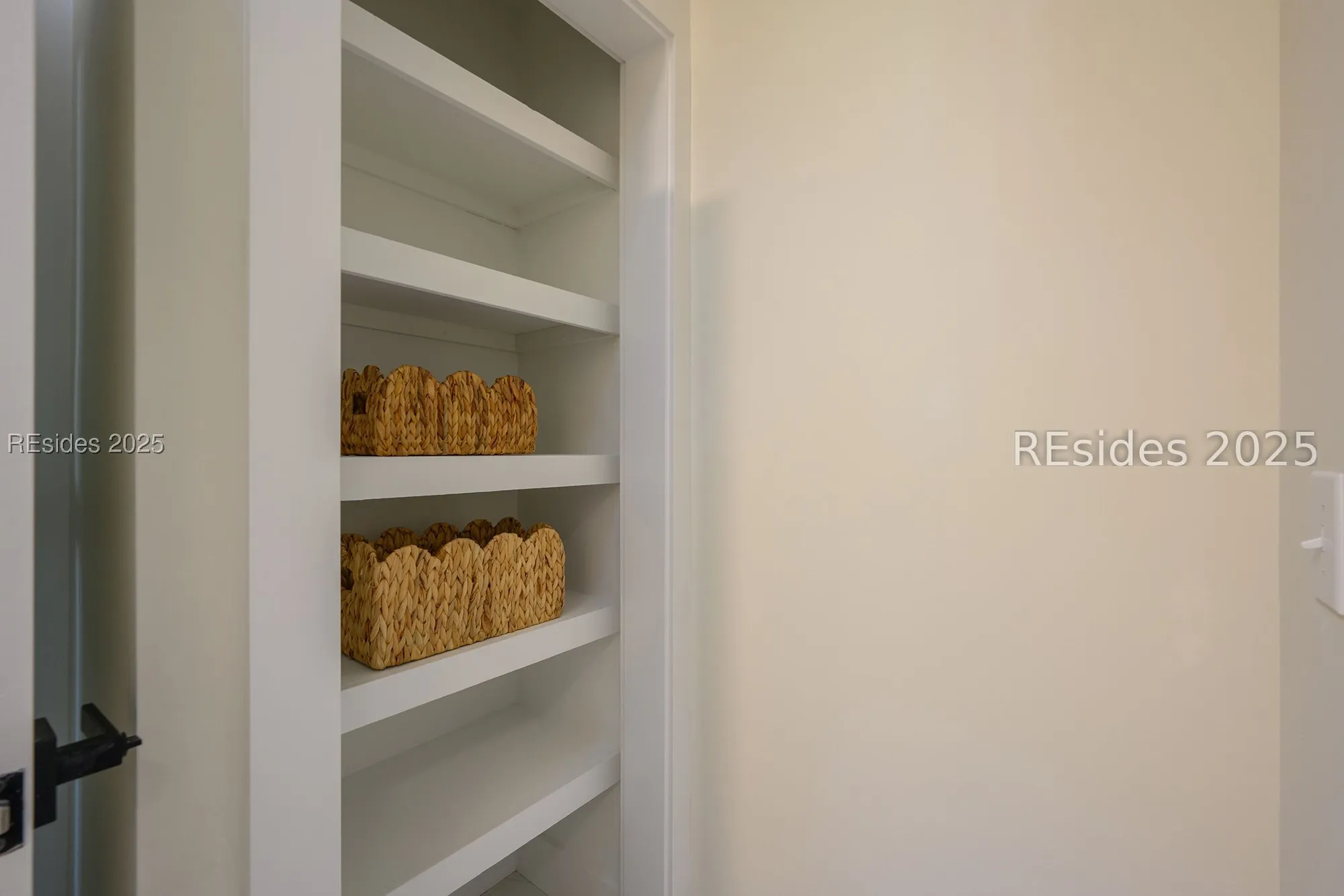 Property Slideshow image 25 of 37 | 7 whispering pines ct, Hilton Head Island, SC, 29926