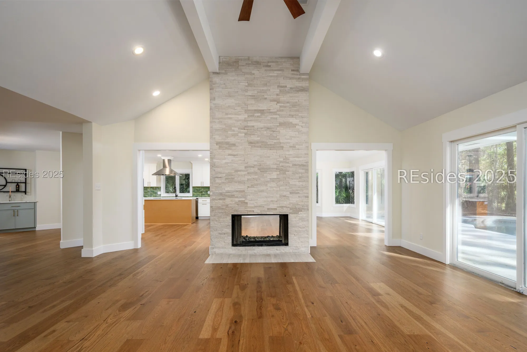 Property Slideshow image 8 of 37 | 7 whispering pines ct, Hilton Head Island, SC, 29926