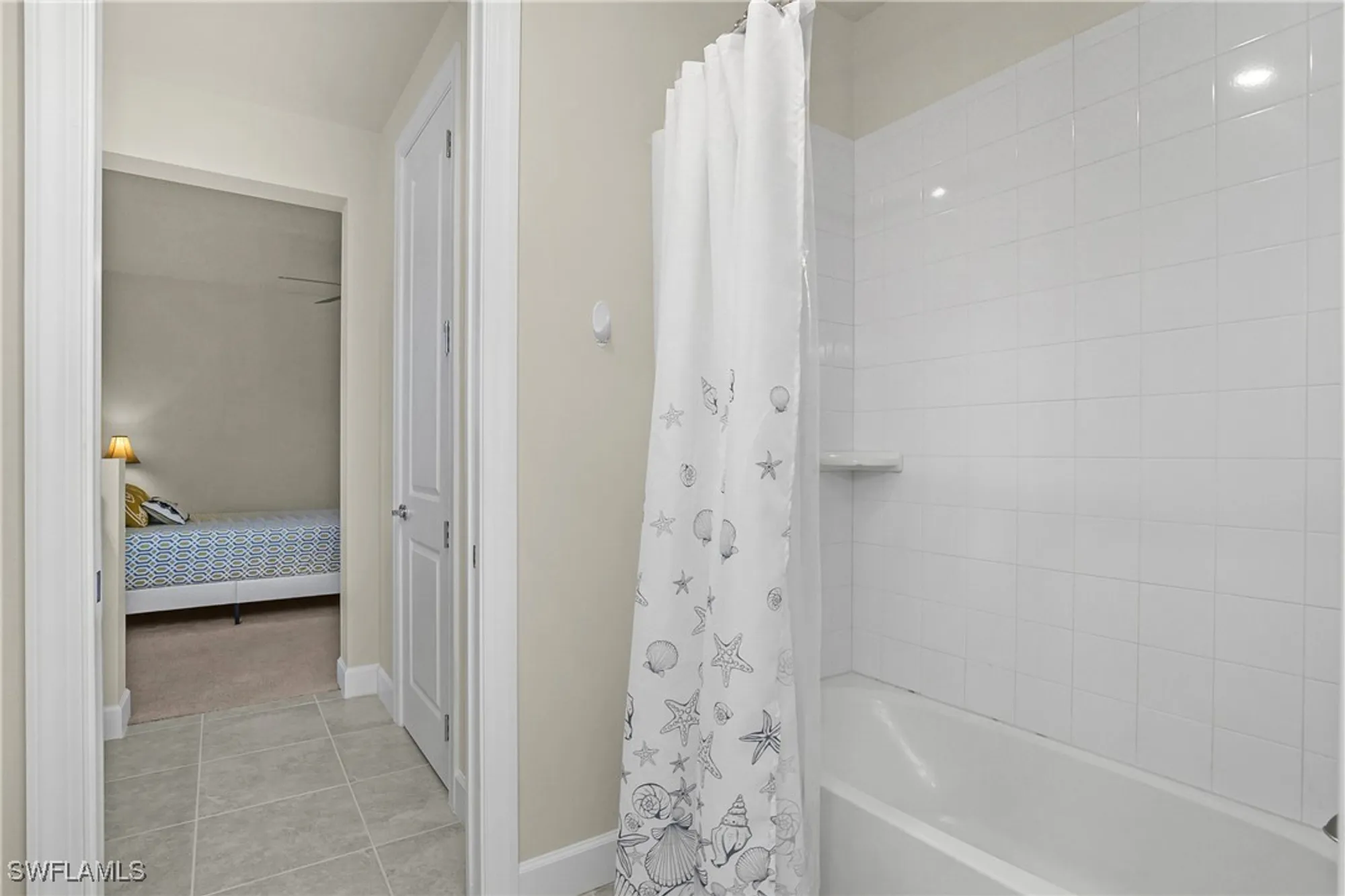 Property Slideshow image 41 of 50 | 19445 the place blvd, Estero, FL, 33928