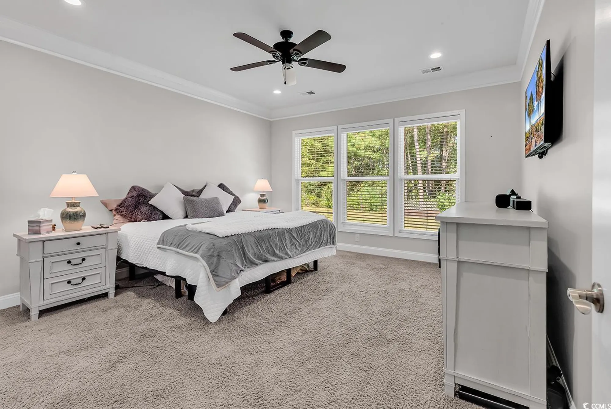 Property Slideshow image 25 of 40 | 2408 craven dr, Myrtle Beach, SC, 29579