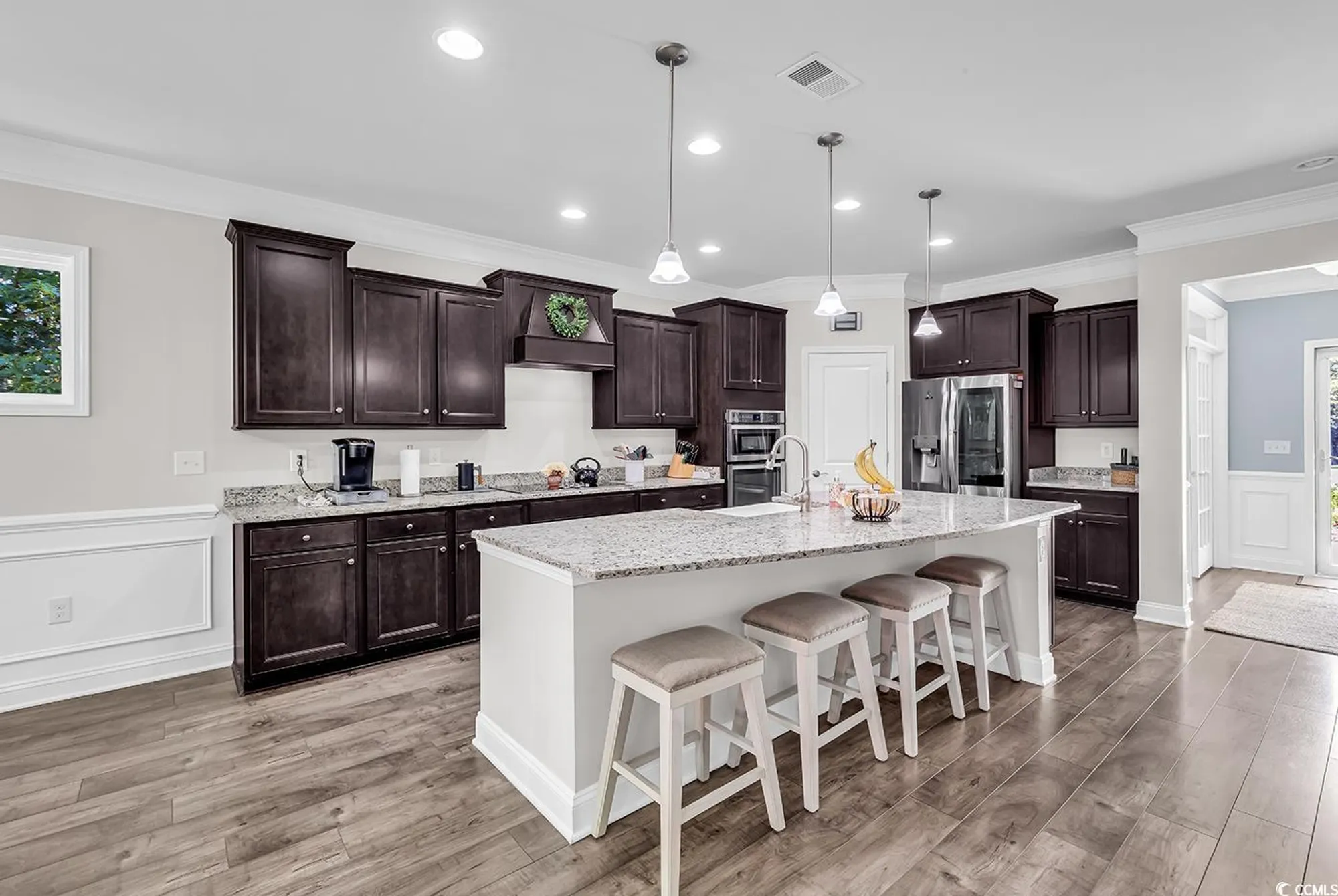 Property Slideshow image 8 of 40 | 2408 craven dr, Myrtle Beach, SC, 29579