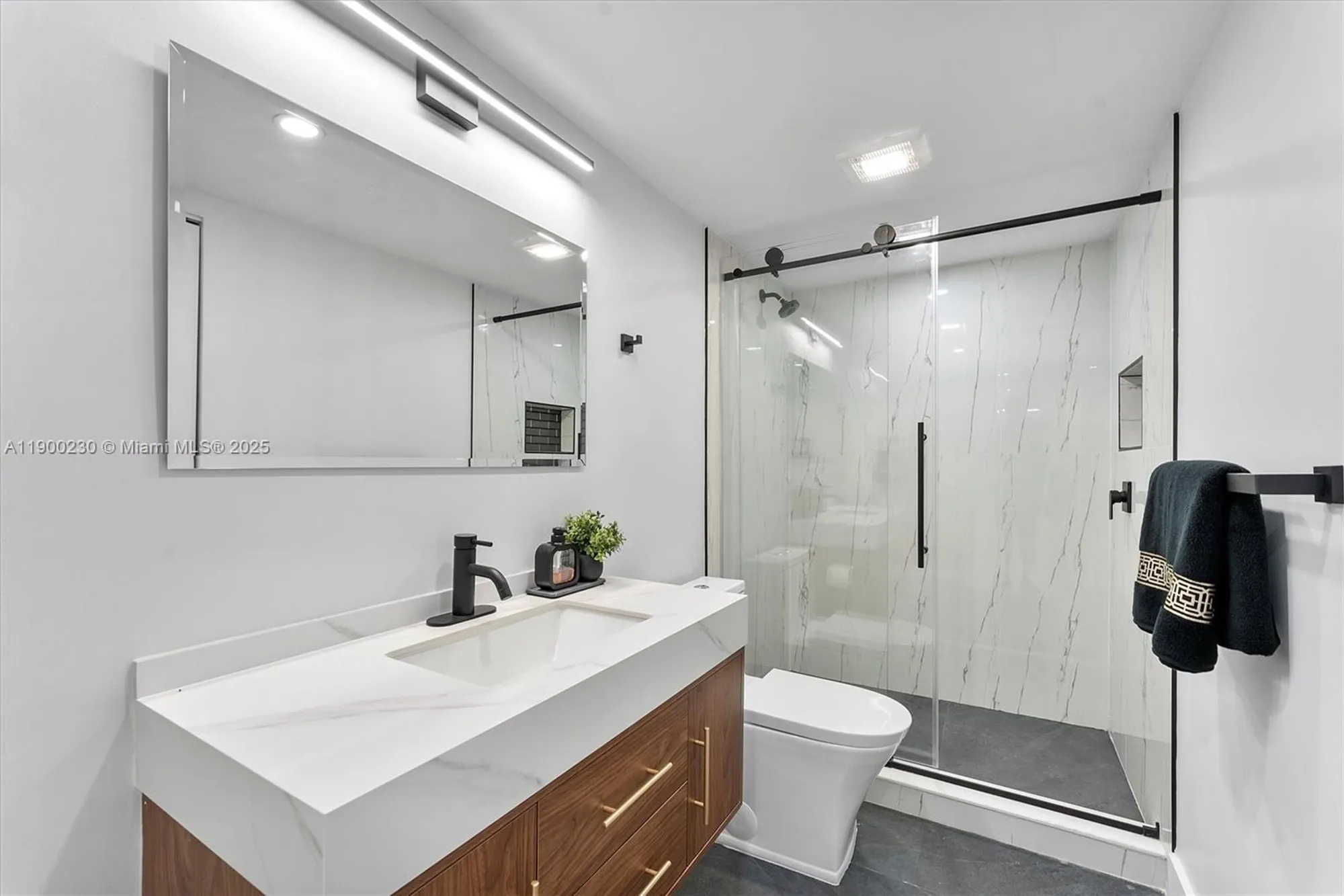 Property Slideshow image 15 of 34 | 2004 granada dr h1, Coconut Creek, FL, 33066