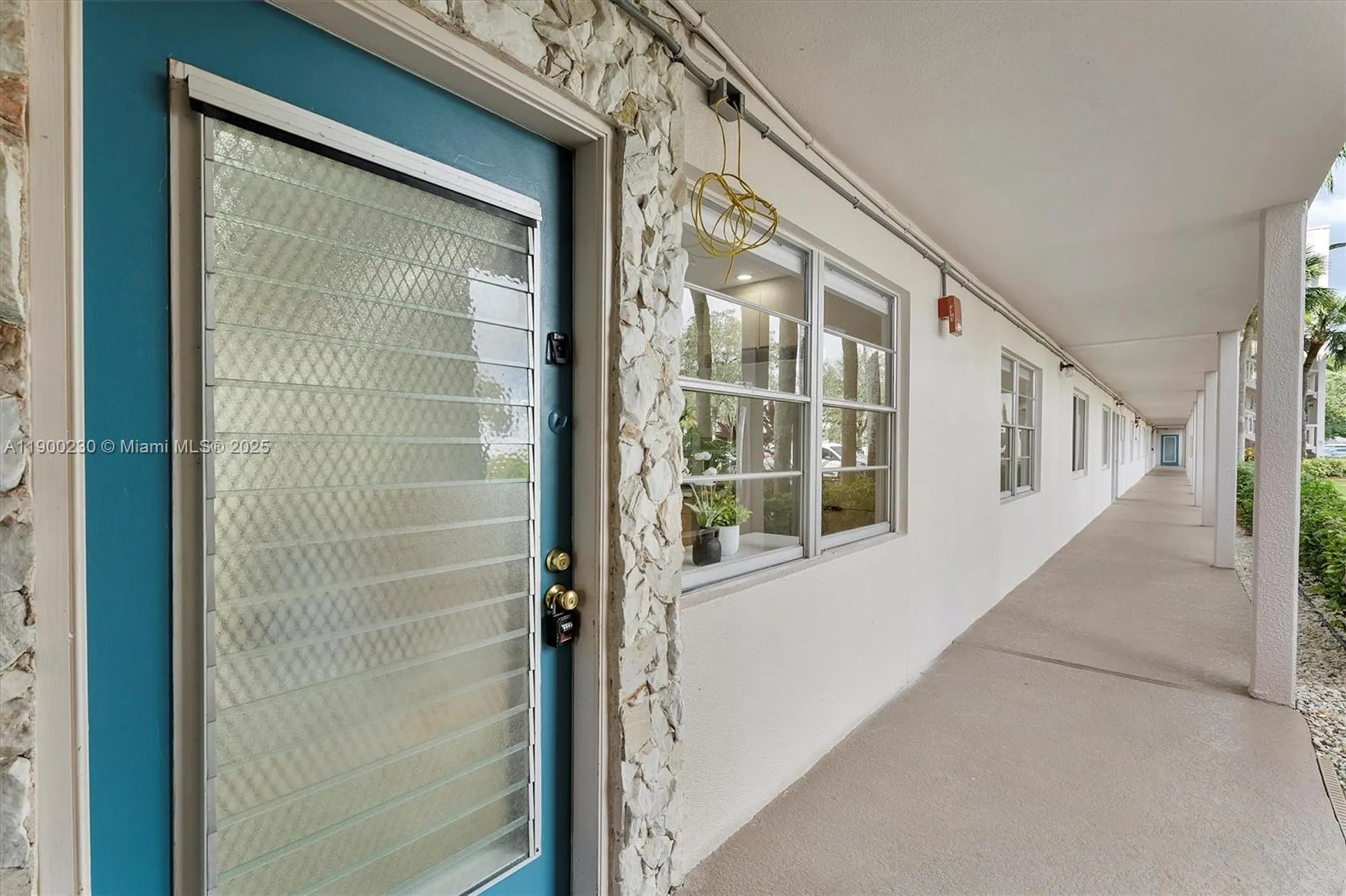 Property Slideshow image 21 of 34 | 2004 granada dr h1, Coconut Creek, FL, 33066