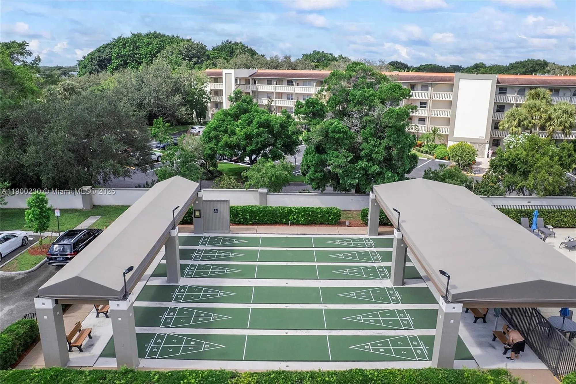 Property Slideshow image 31 of 34 | 2004 granada dr h1, Coconut Creek, FL, 33066