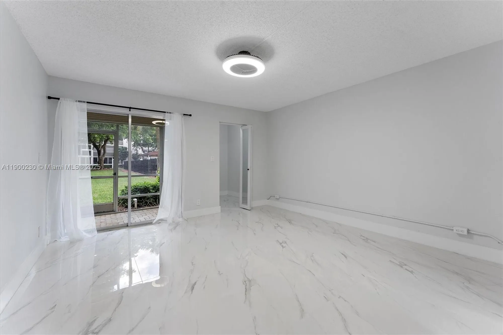 Property Slideshow image 7 of 34 | 2004 granada dr h1, Coconut Creek, FL, 33066