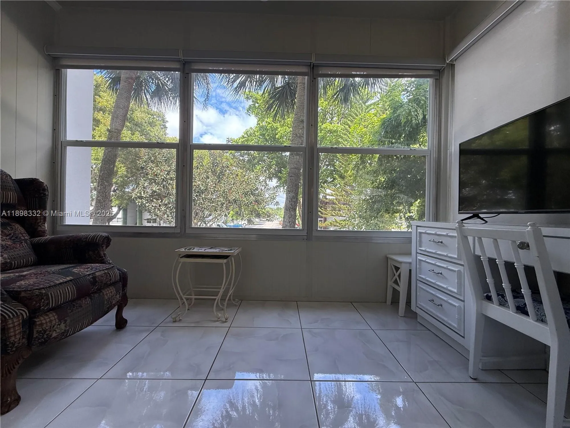 Property Slideshow image 17 of 44 | 4750 nw 22nd ct apt 211, Lauderhill, FL, 33313