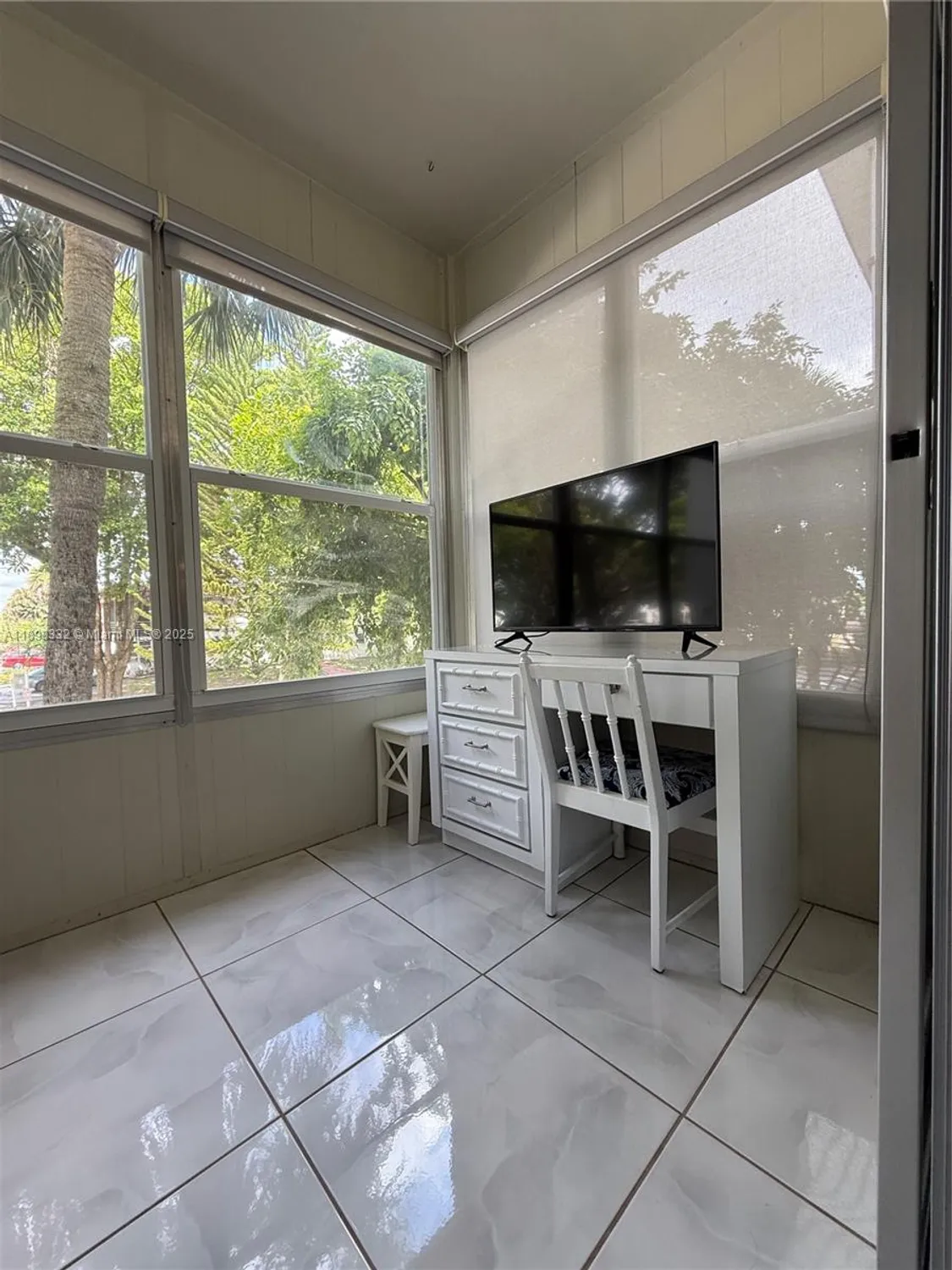 Property Slideshow image 19 of 44 | 4750 nw 22nd ct apt 211, Lauderhill, FL, 33313