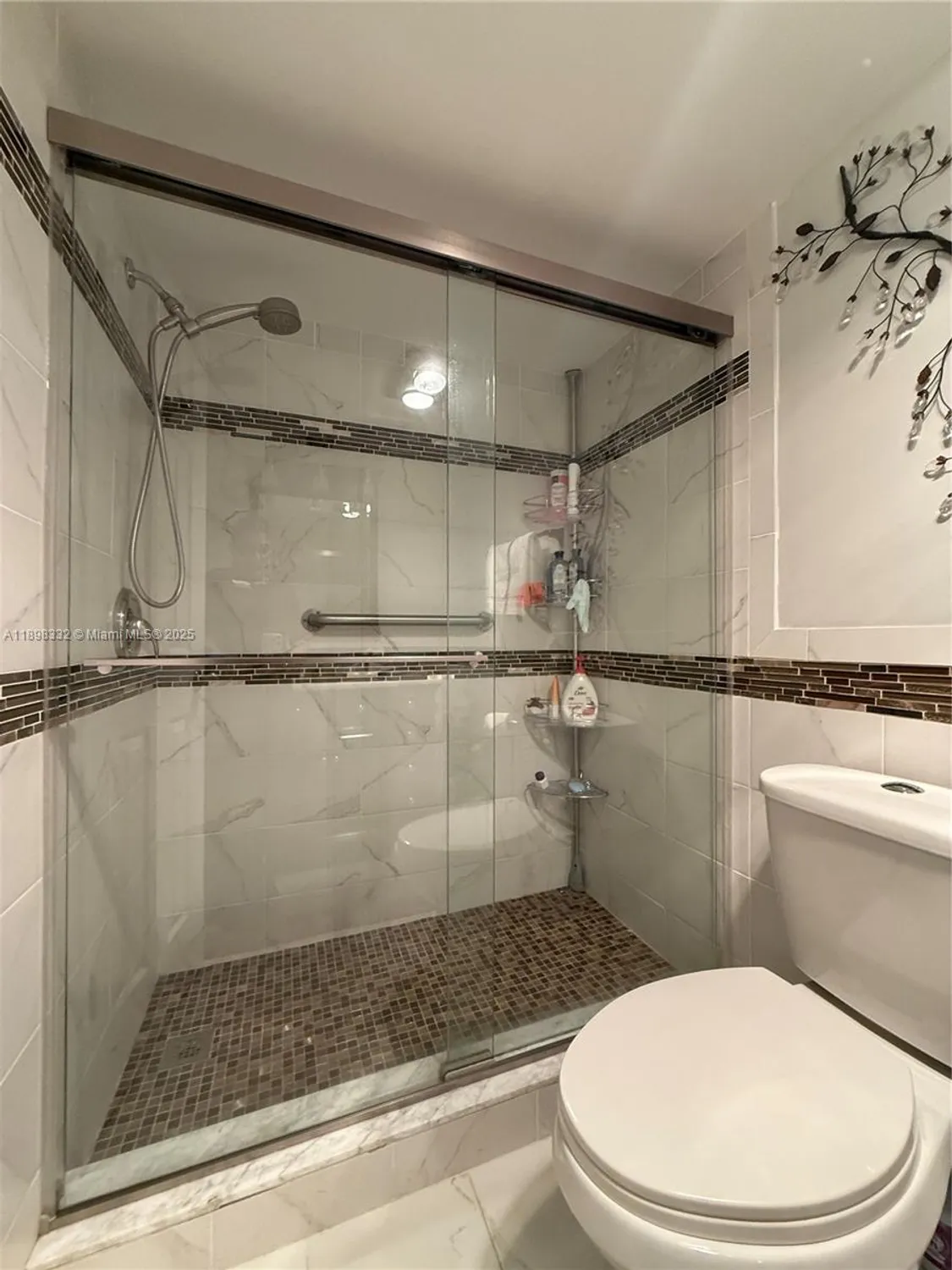 Property Slideshow image 23 of 44 | 4750 nw 22nd ct apt 211, Lauderhill, FL, 33313