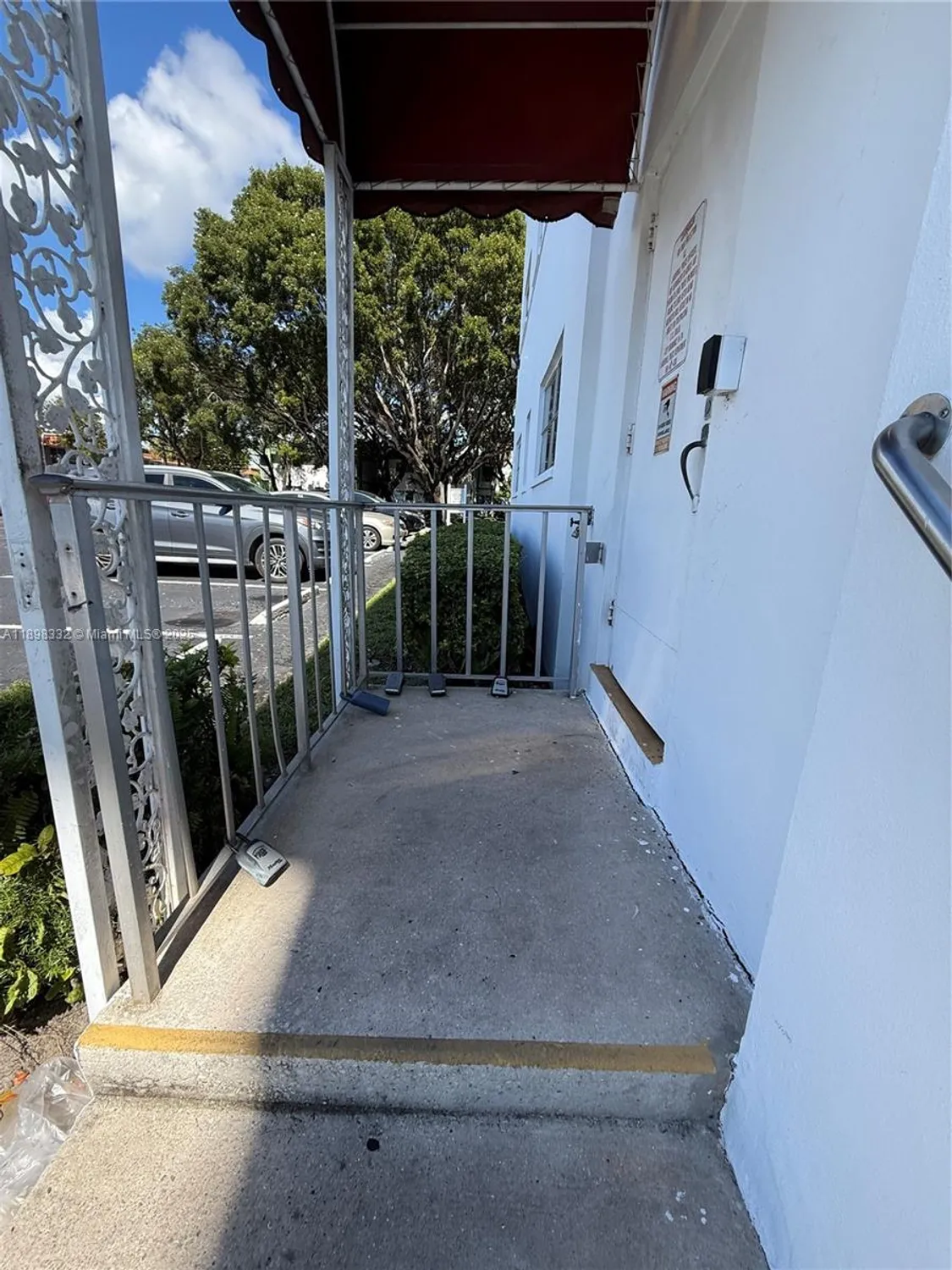 Property Slideshow image 43 of 44 | 4750 nw 22nd ct apt 211, Lauderhill, FL, 33313