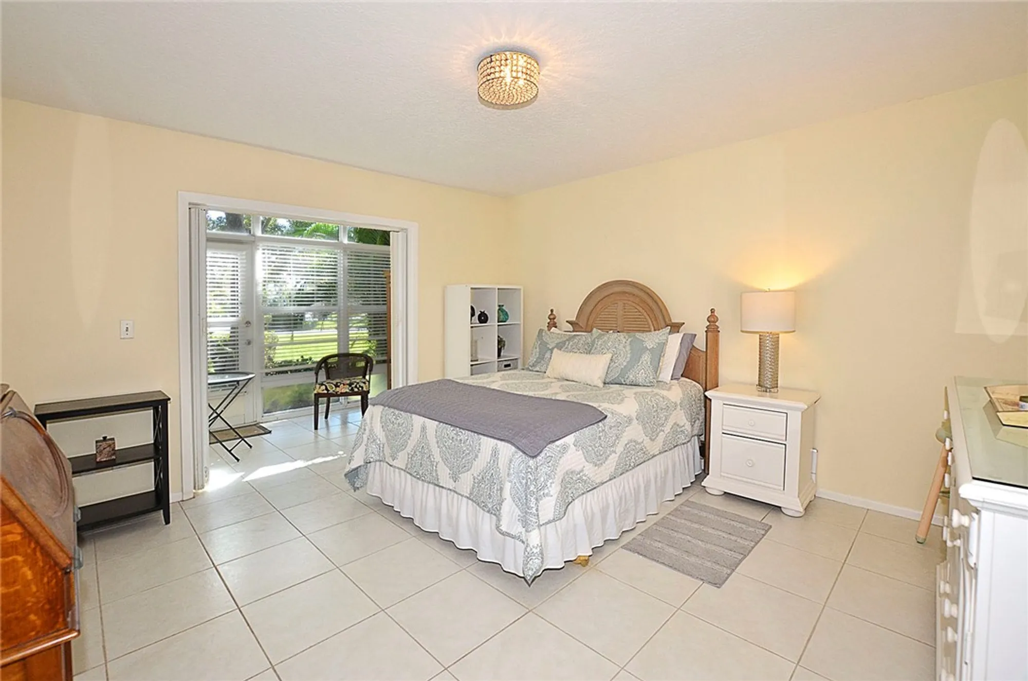 Property Slideshow image 10 of 35 | 11 vista gardens trl apt 104, Vero Beach, FL, 32962