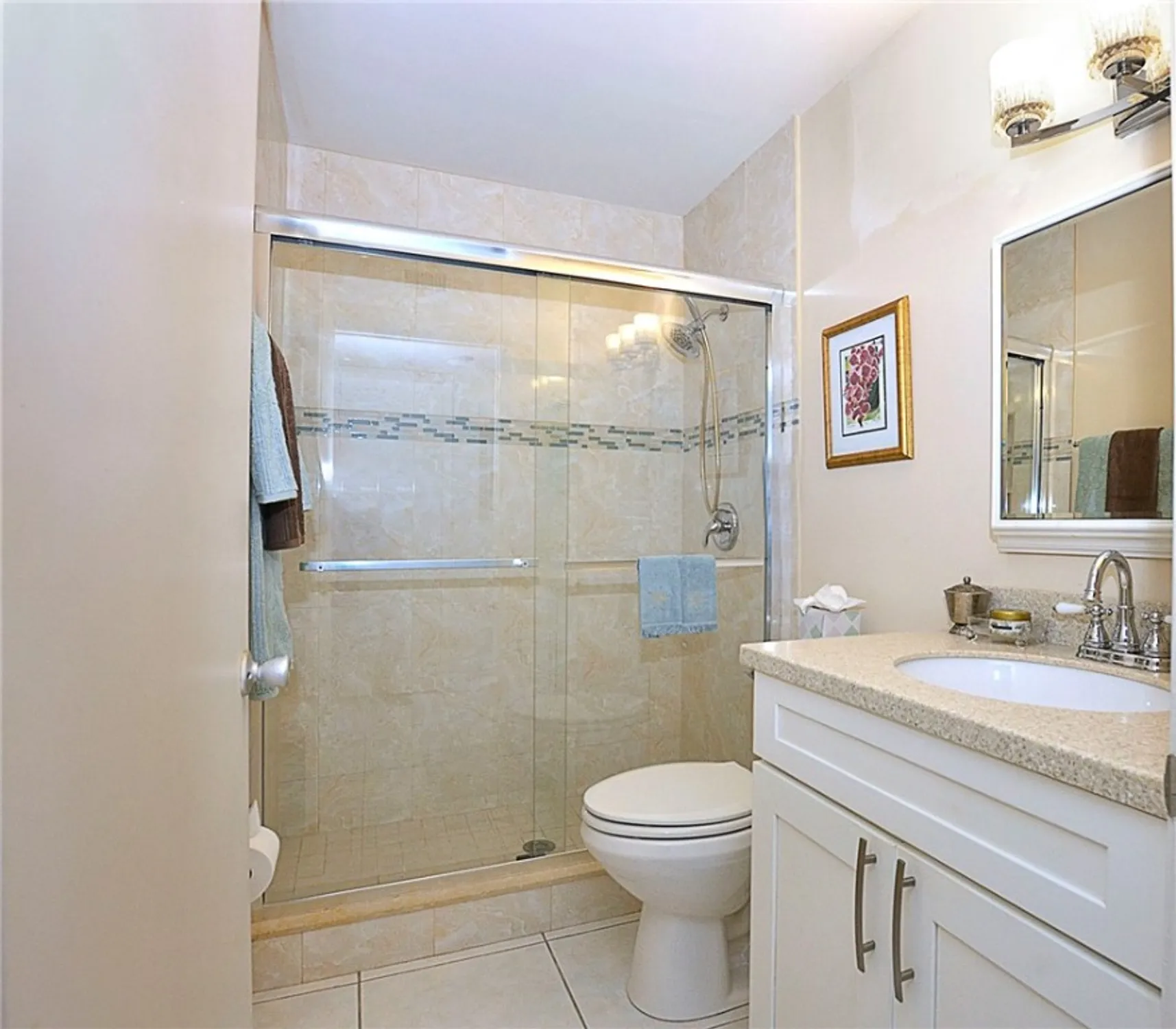 Property Slideshow image 12 of 35 | 11 vista gardens trl apt 104, Vero Beach, FL, 32962