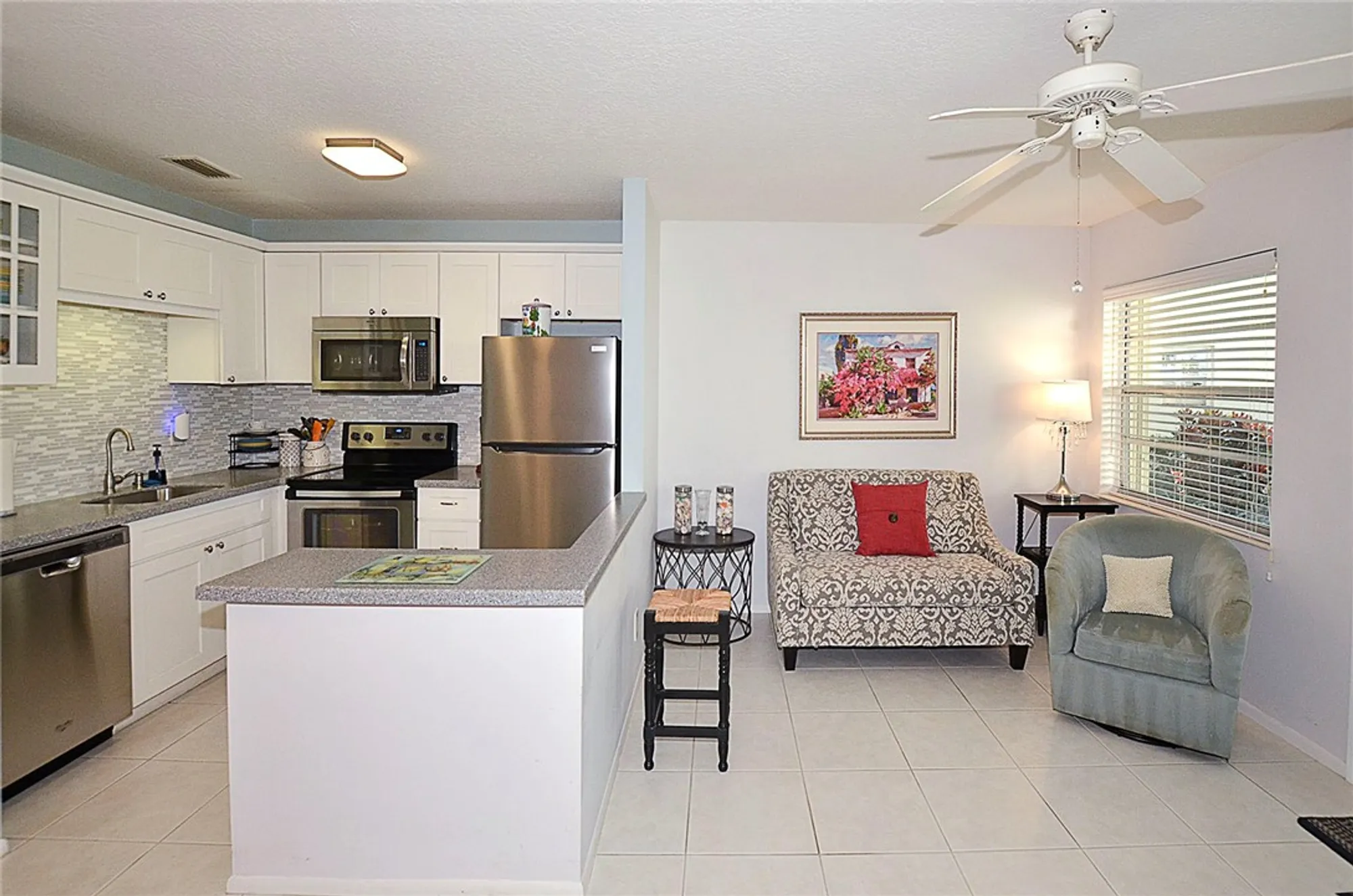 Property Slideshow image 5 of 35 | 11 vista gardens trl apt 104, Vero Beach, FL, 32962