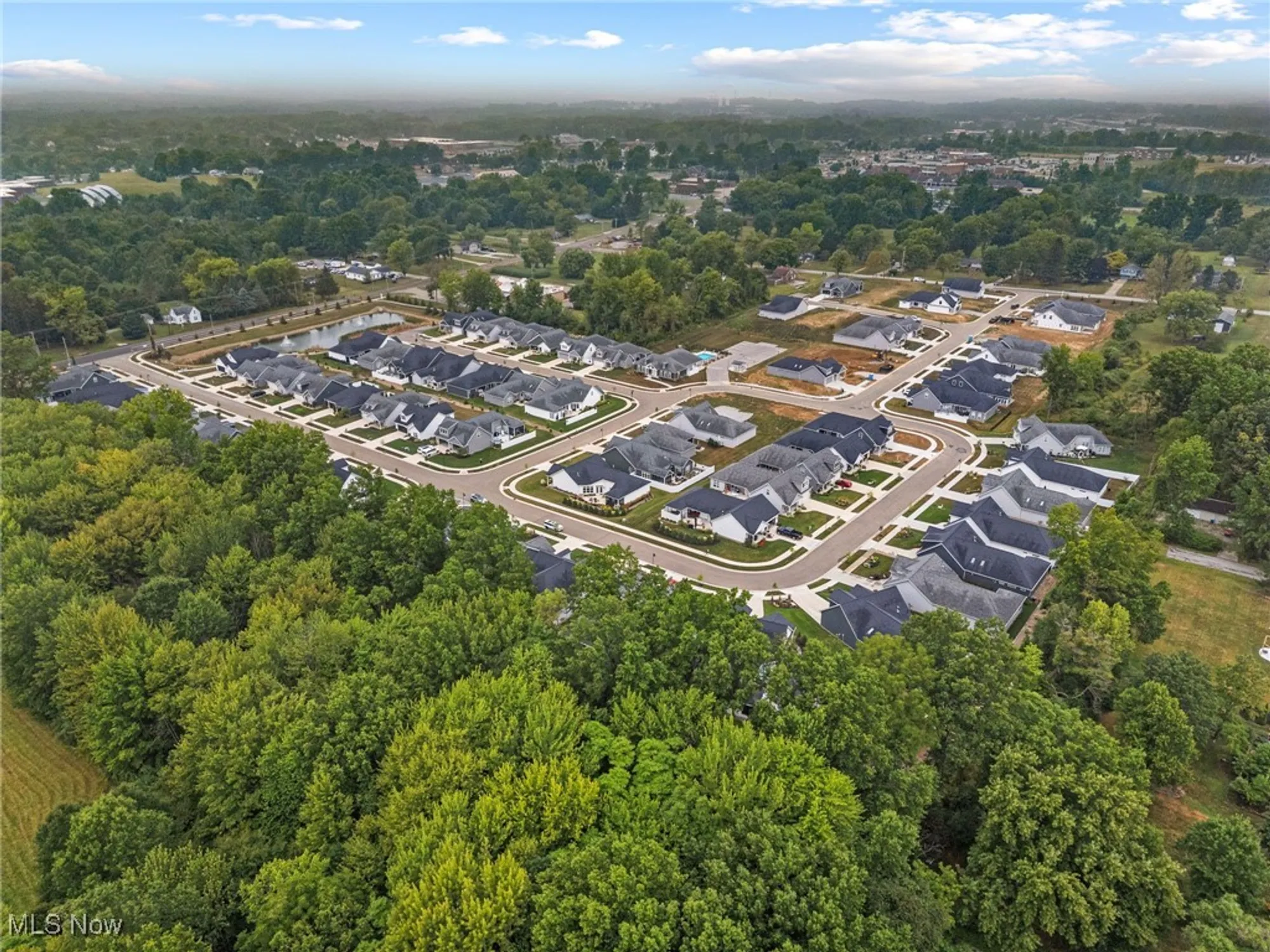 Property Slideshow image 37 of 50 | 2080 hawthorn ct, North Canton, OH, 44720