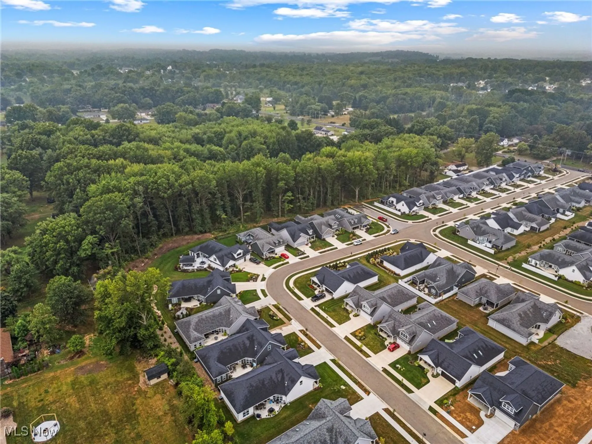 Property Slideshow image 38 of 50 | 2080 hawthorn ct, North Canton, OH, 44720