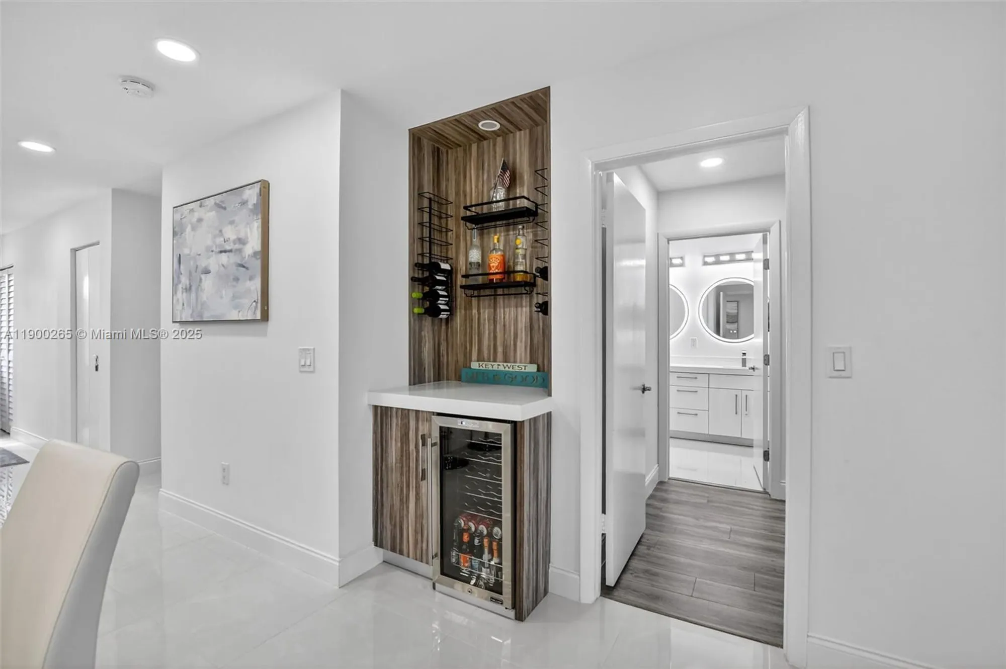 Property Slideshow image 10 of 55 | 21860 arriba real apt 4d, Boca Raton, FL, 33433