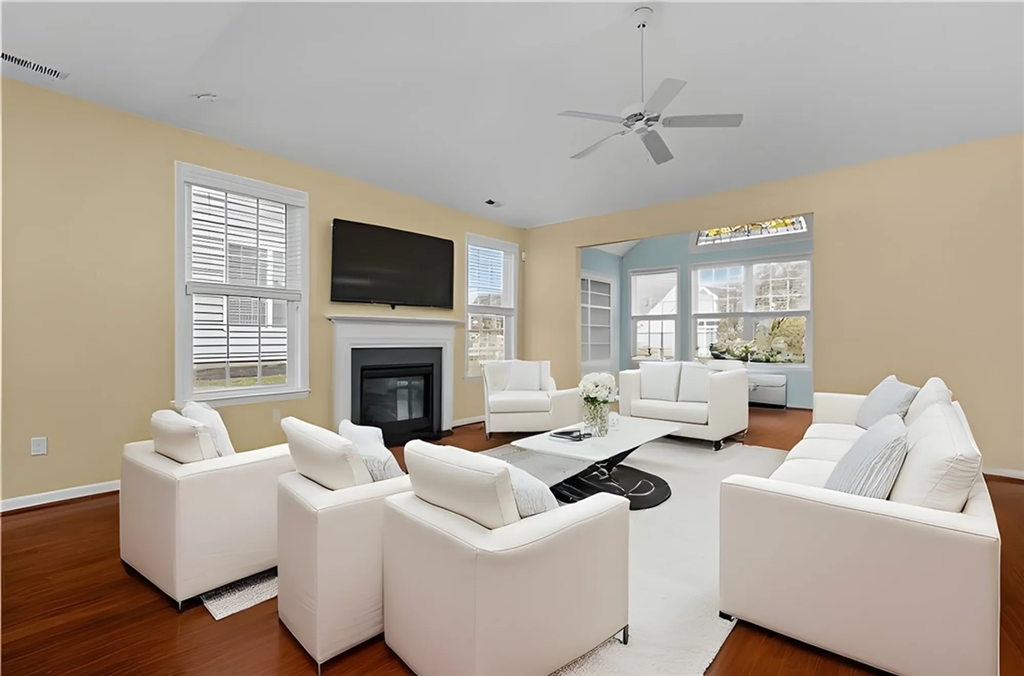 Property Slideshow image 4 of 42 | 110 old glory ln, Sewickley, PA, 15143