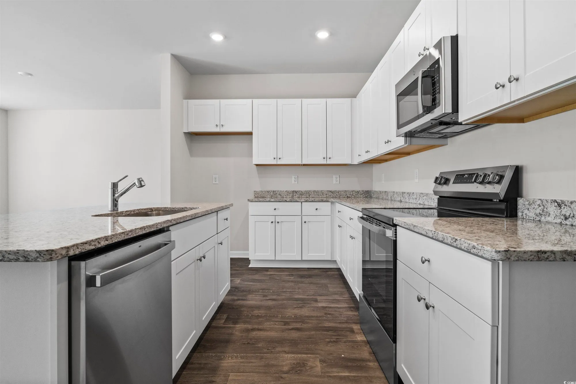 Property Slideshow image 15 of 19 | 305 horsetail ct, Little River, SC, 29566