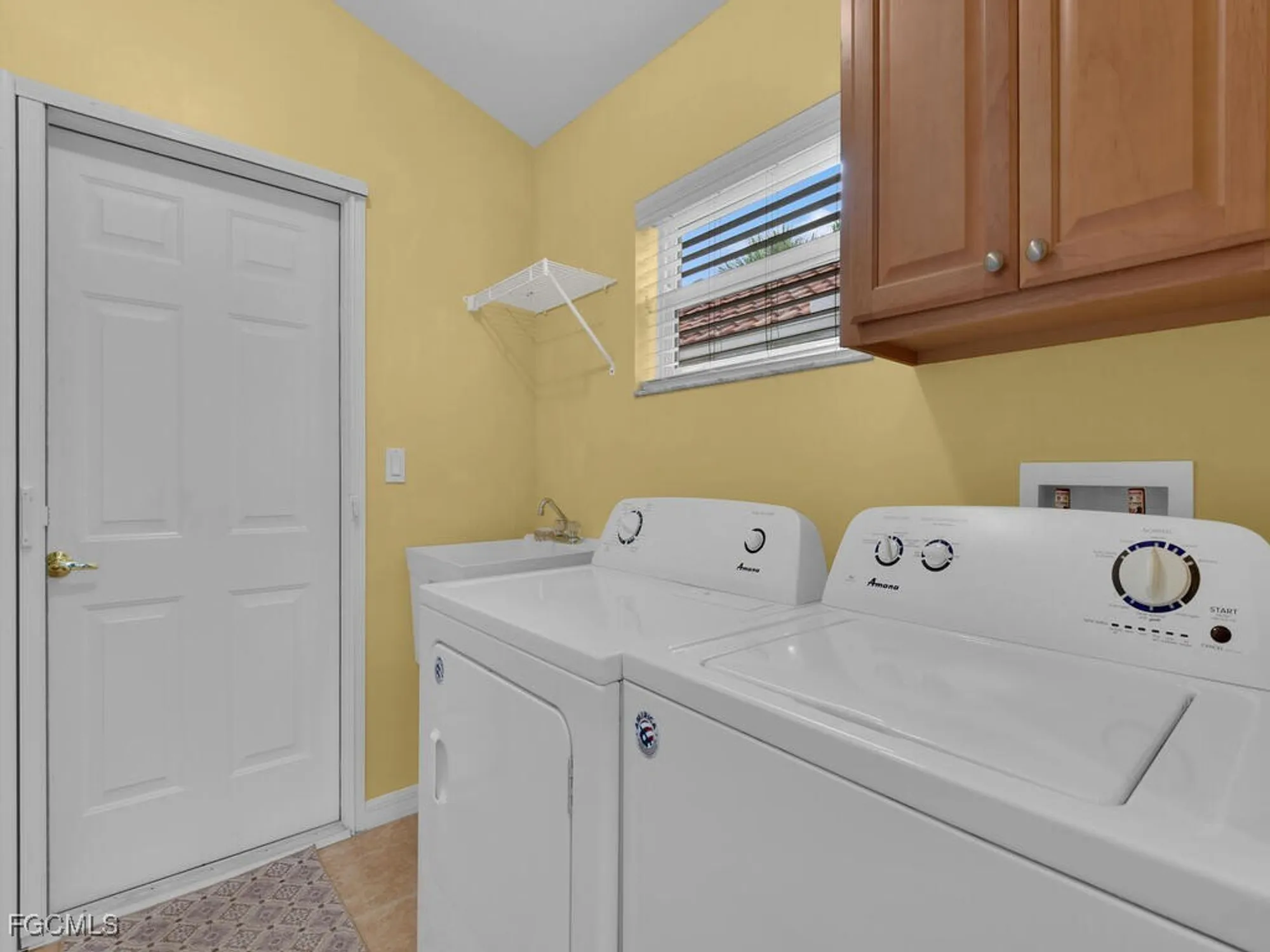 Property Slideshow image 28 of 50 | 9216 independence way, Fort Myers, FL, 33913