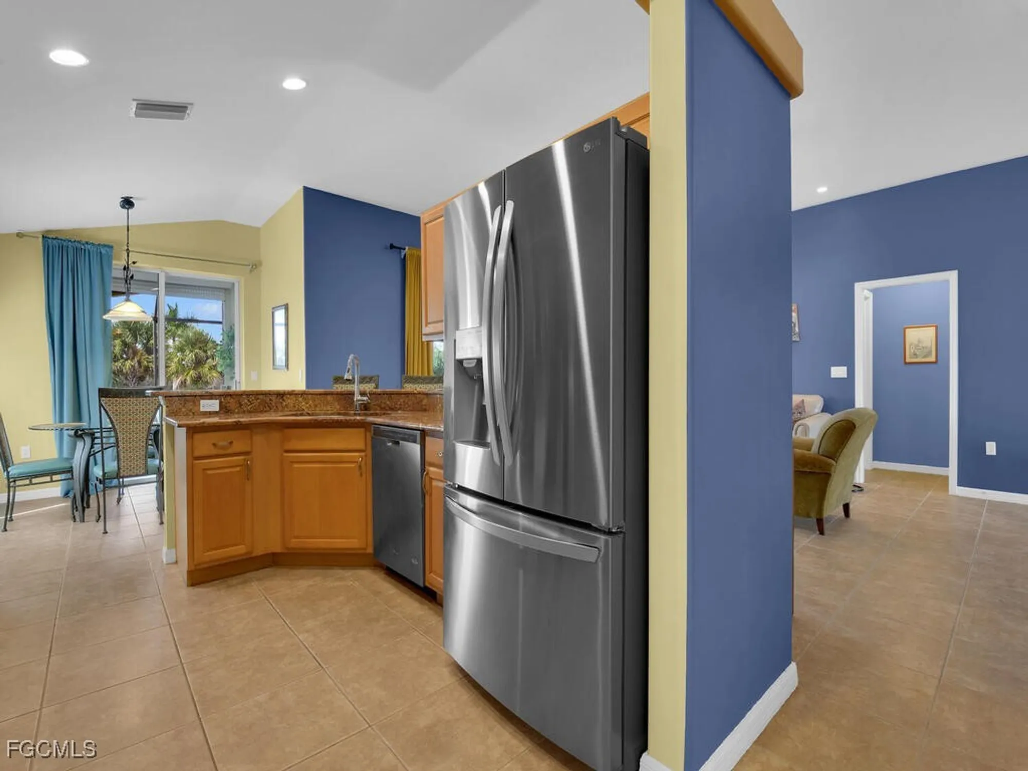 Property Slideshow image 8 of 50 | 9216 independence way, Fort Myers, FL, 33913
