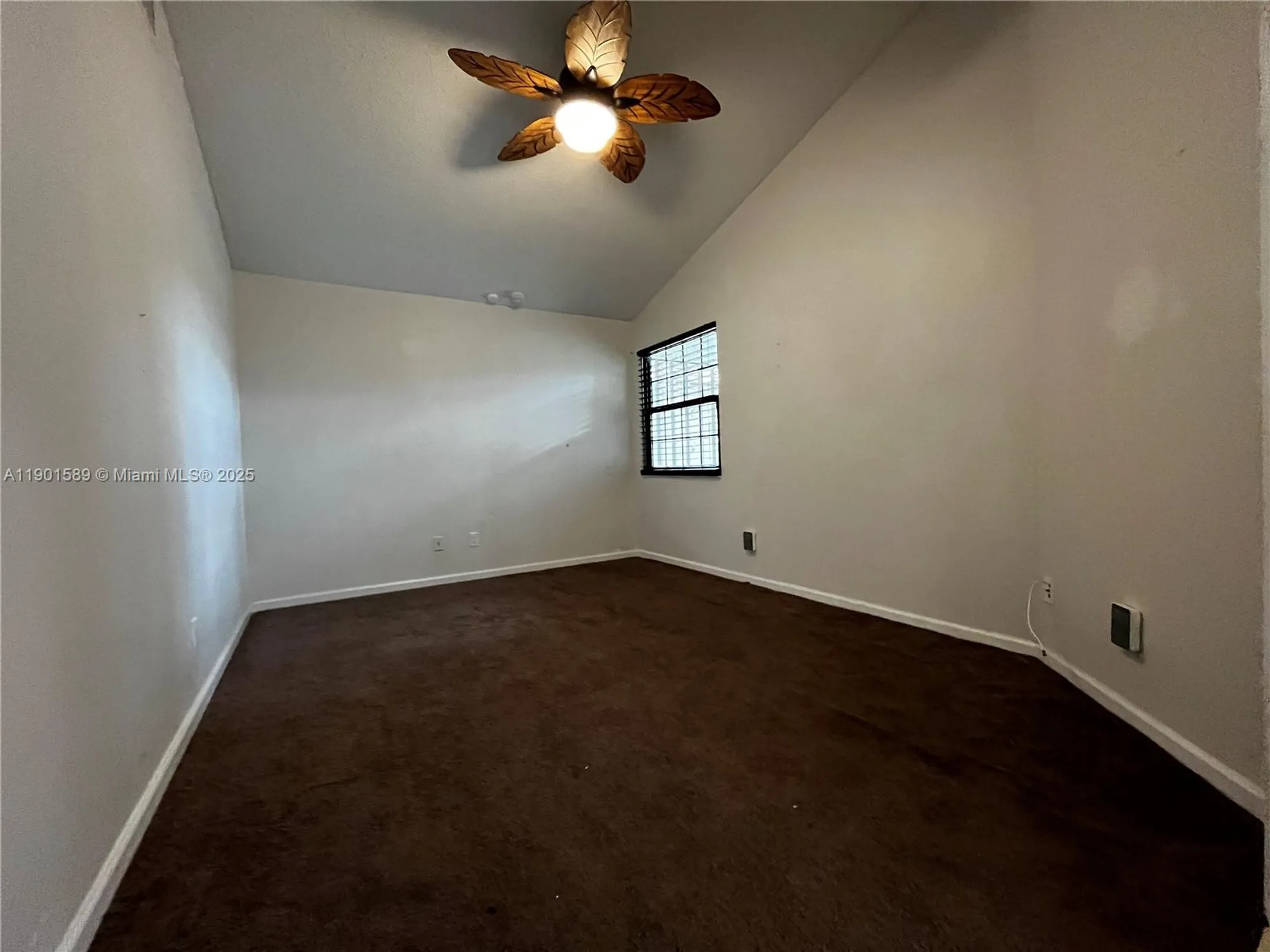 Property Slideshow image 17 of 30 | 8079 popash ct, Boynton Beach, FL, 33472