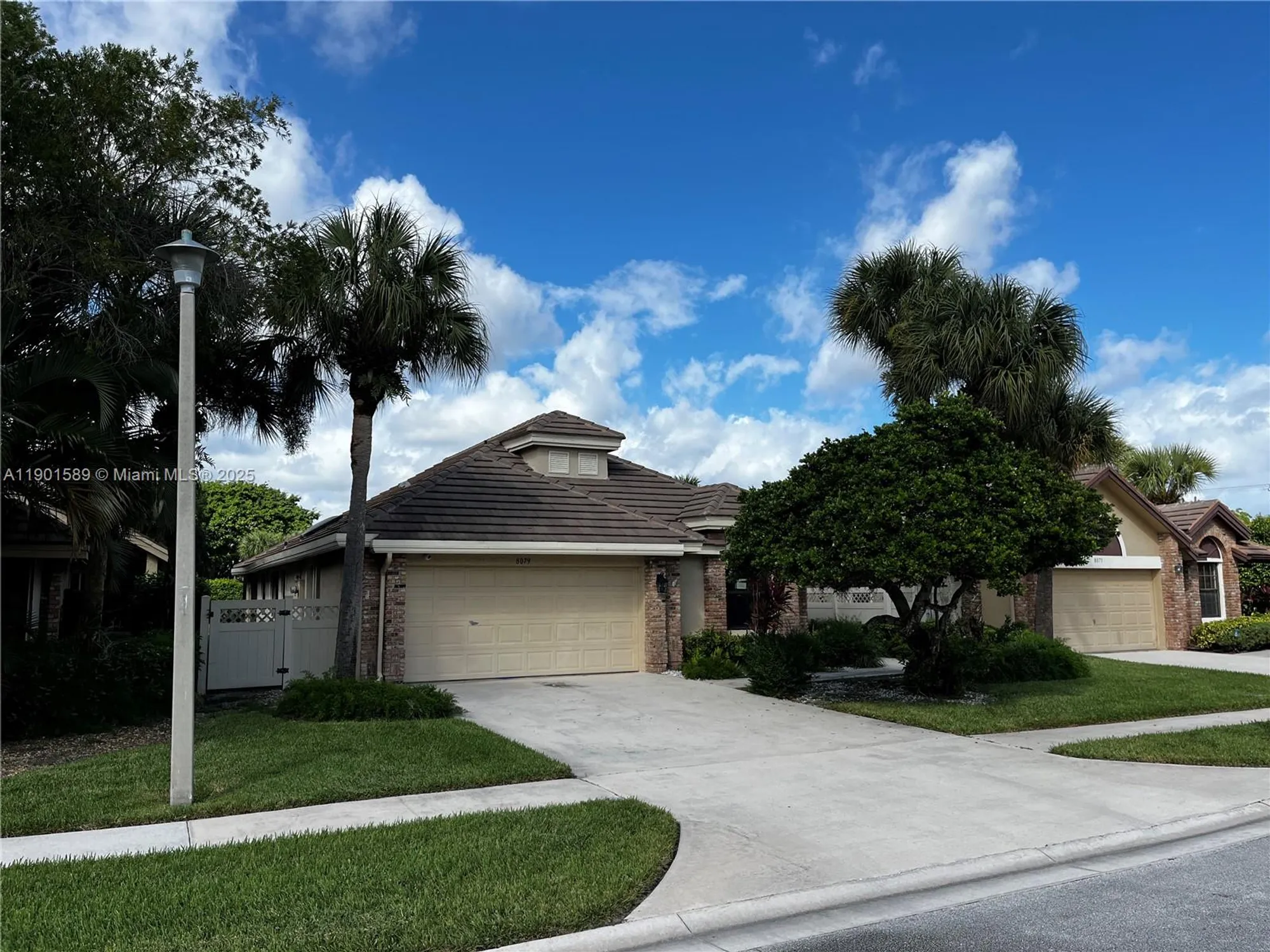 Property Slideshow image 2 of 30 | 8079 popash ct, Boynton Beach, FL, 33472