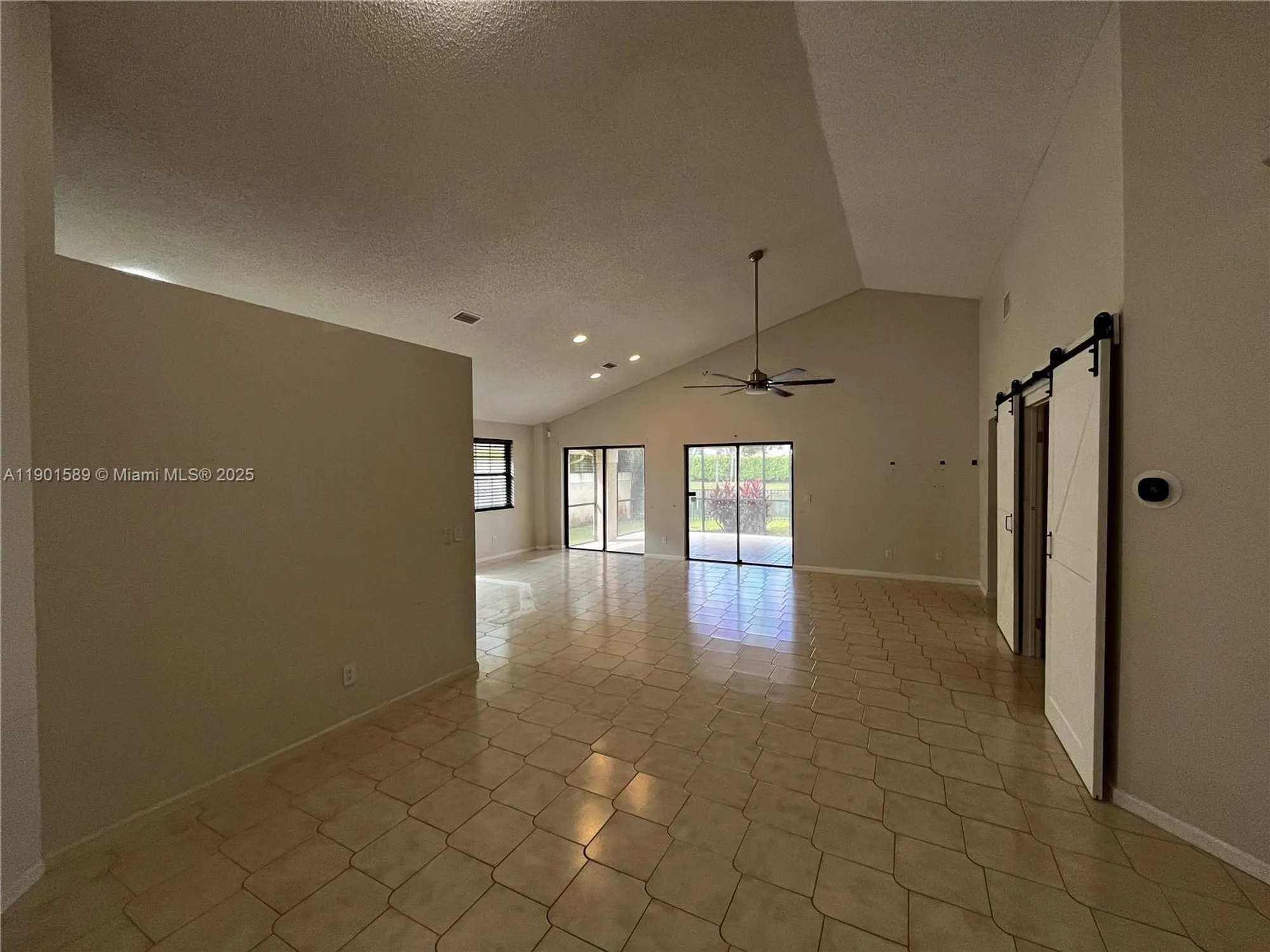 Property Slideshow image 20 of 30 | 8079 popash ct, Boynton Beach, FL, 33472