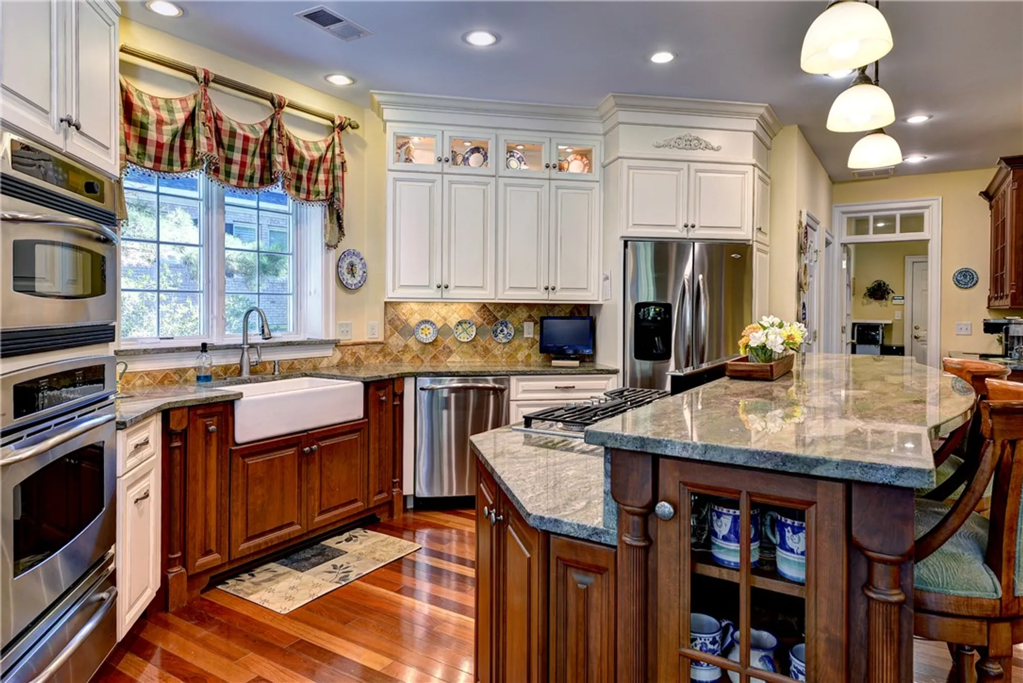 Property Slideshow image 17 of 50 | 1621 river rdg, Williamsburg, VA, 23185