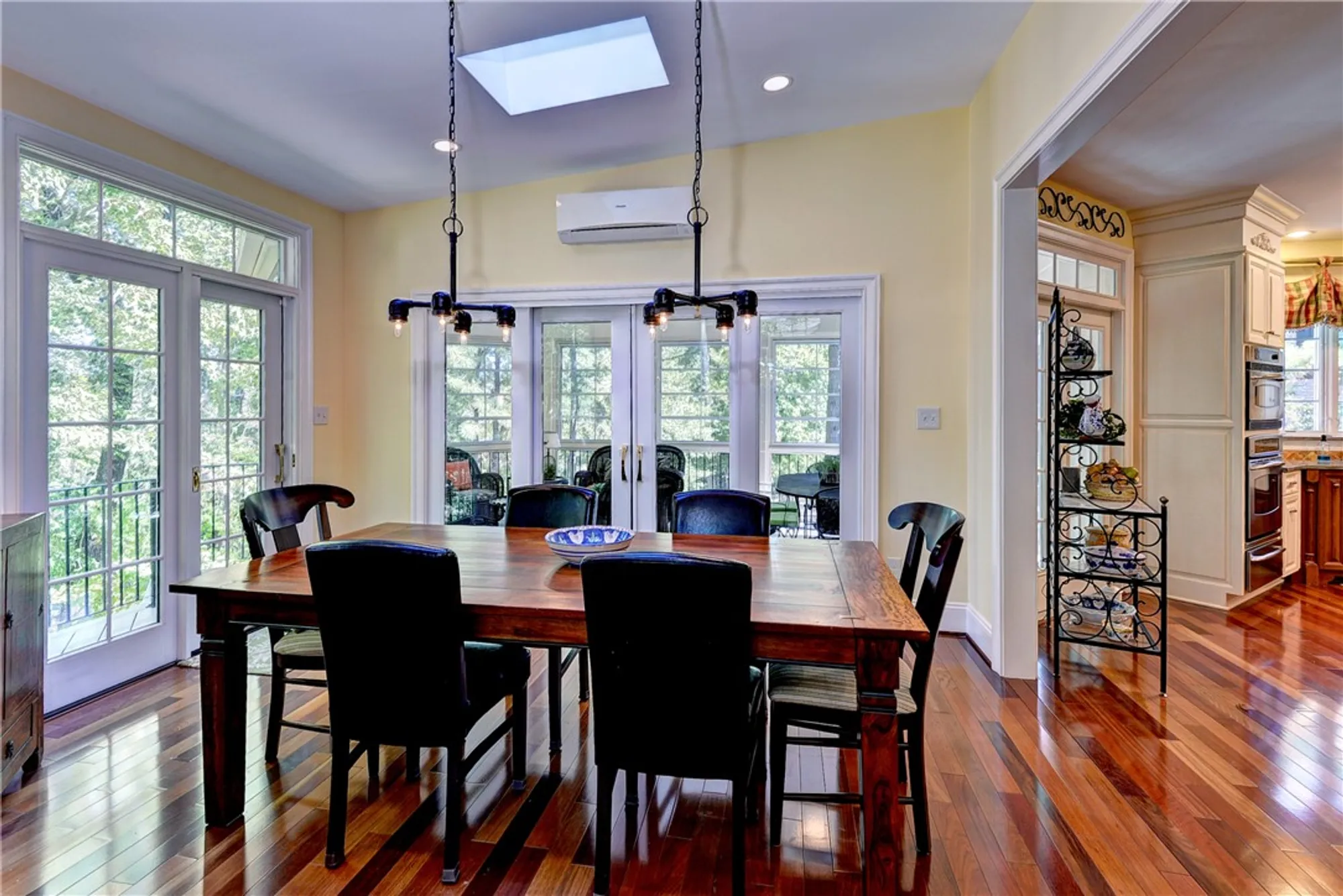 Property Slideshow image 21 of 50 | 1621 river rdg, Williamsburg, VA, 23185