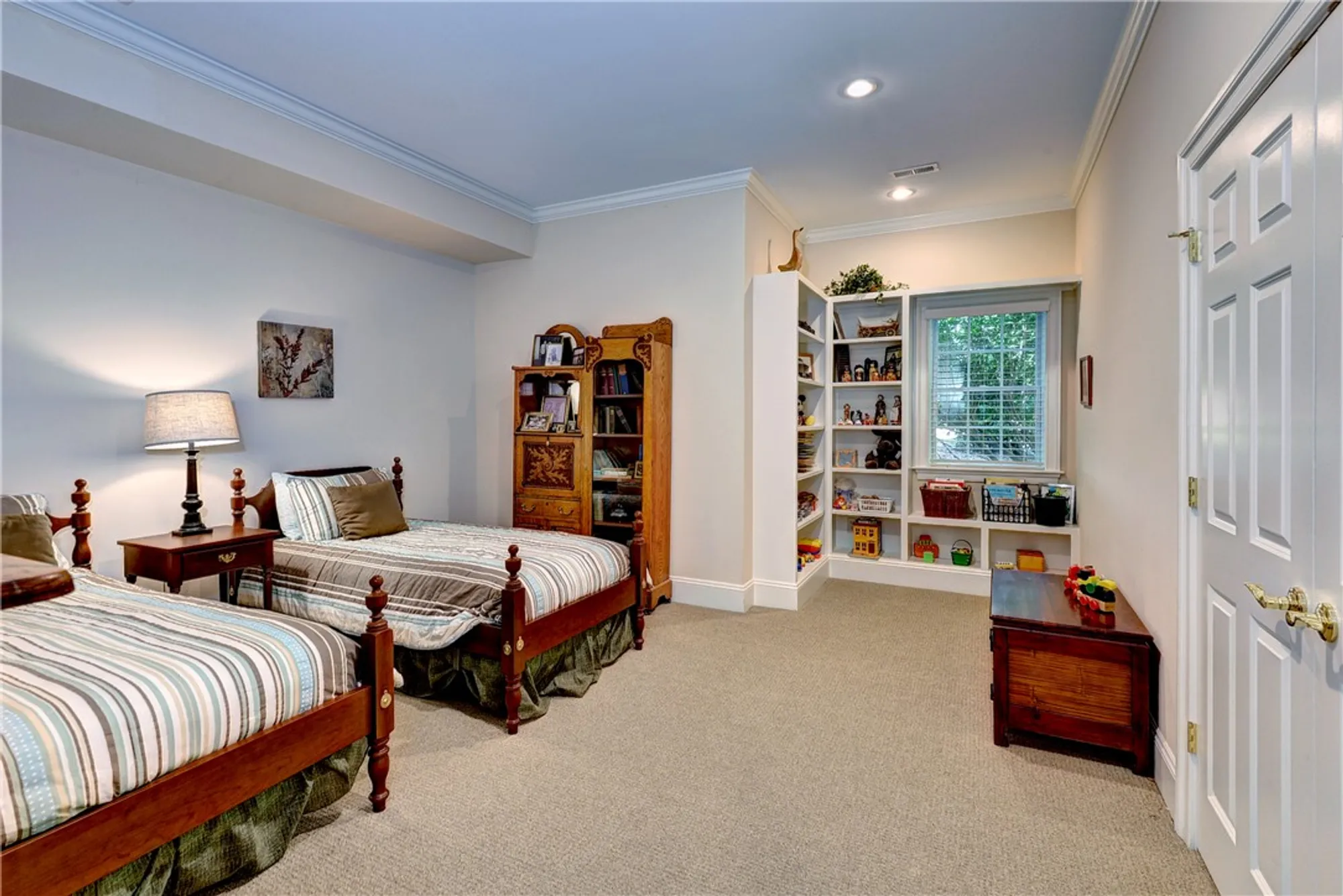 Property Slideshow image 38 of 50 | 1621 river rdg, Williamsburg, VA, 23185