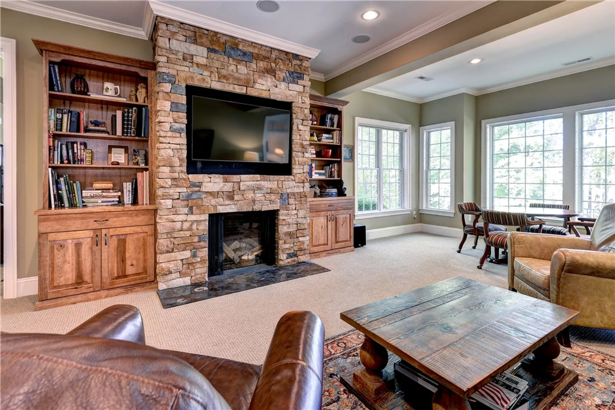 Property Slideshow image 4 of 50 | 1621 river rdg, Williamsburg, VA, 23185