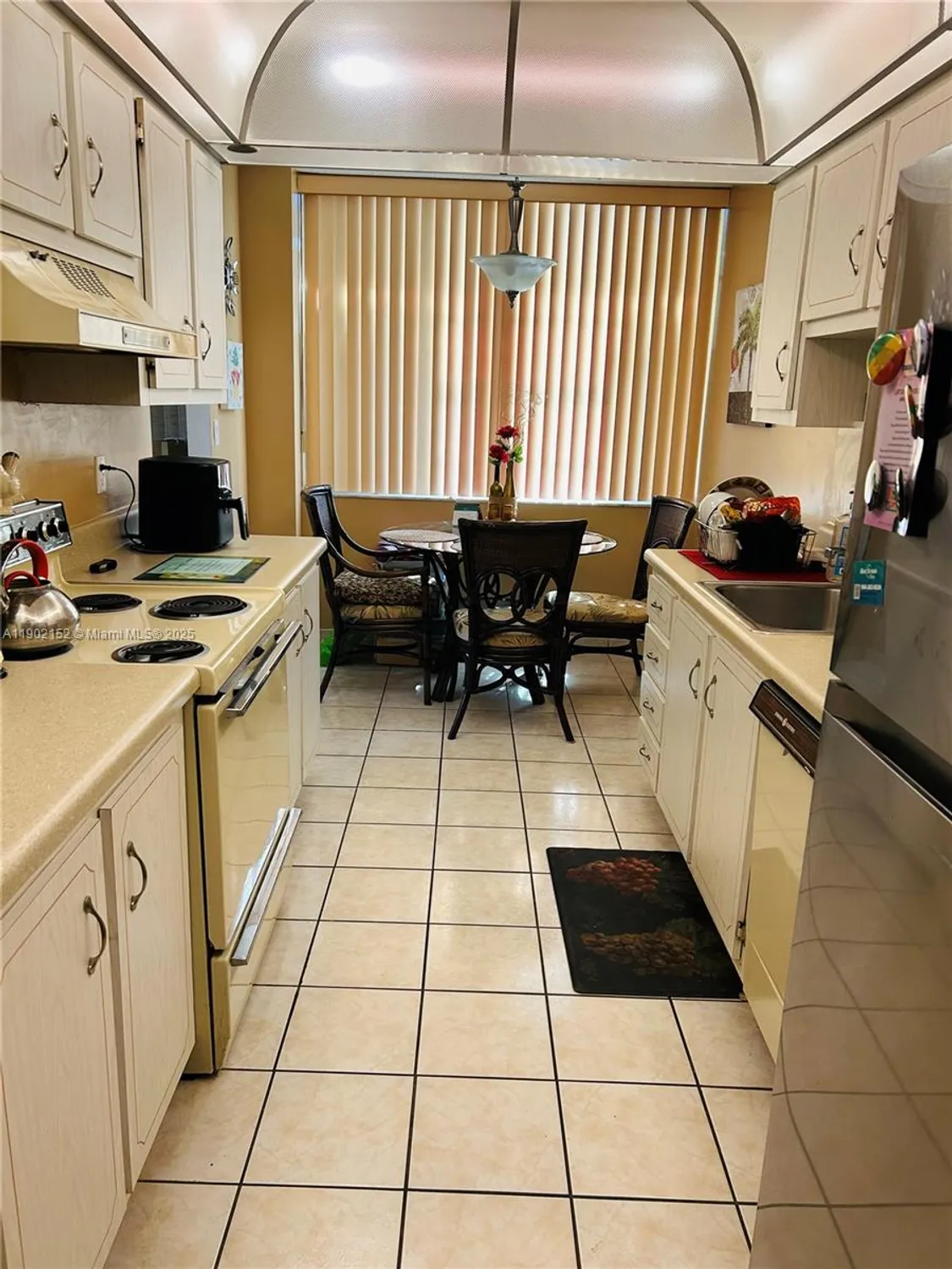 Property Slideshow image 7 of 14 | 1200 saint charles pl 311, Pembroke Pines, FL, 33026