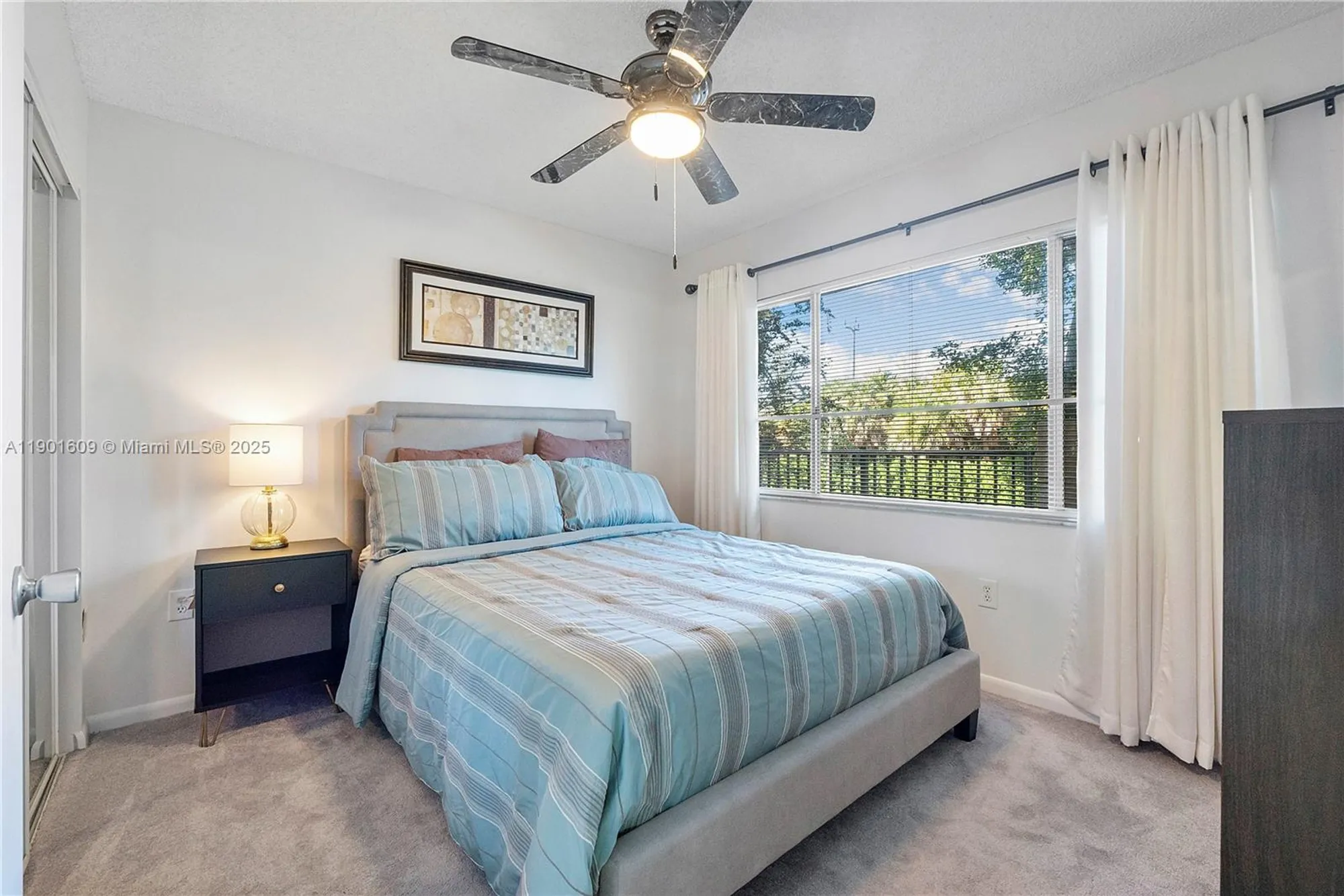Property Slideshow image 12 of 14 | 1301 sw 142nd ave 203h, Pembroke Pines, FL, 33027
