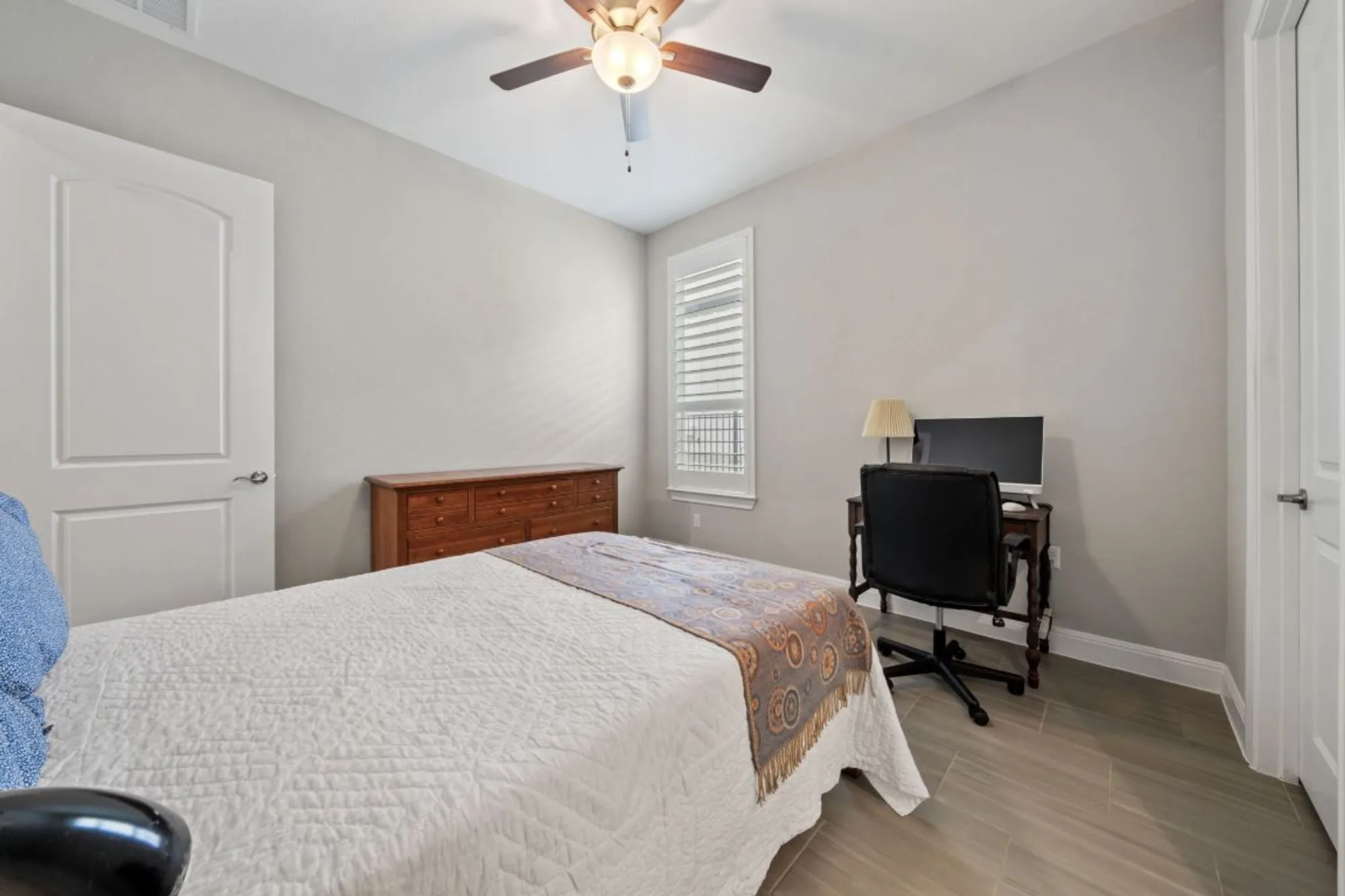 Property Slideshow image 22 of 30 | 203 martingale st, Georgetown, TX, 78633
