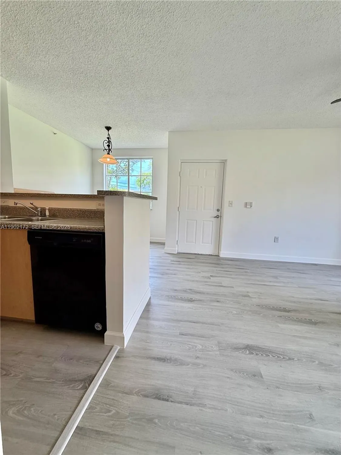 Property Slideshow image 15 of 35 | 8010 n nob hill rd apt 102, Tamarac, FL, 33321