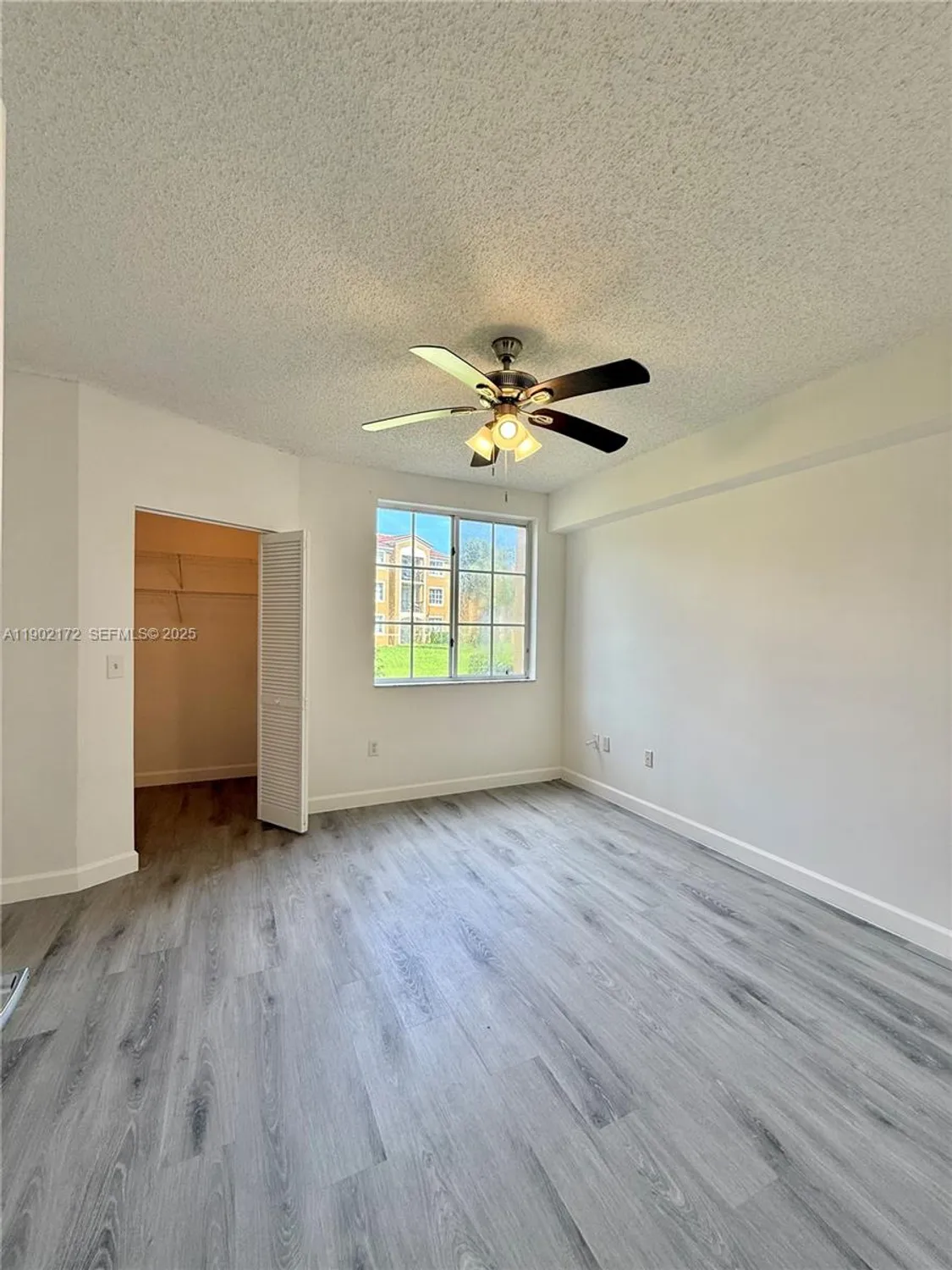 Property Slideshow image 18 of 35 | 8010 n nob hill rd apt 102, Tamarac, FL, 33321