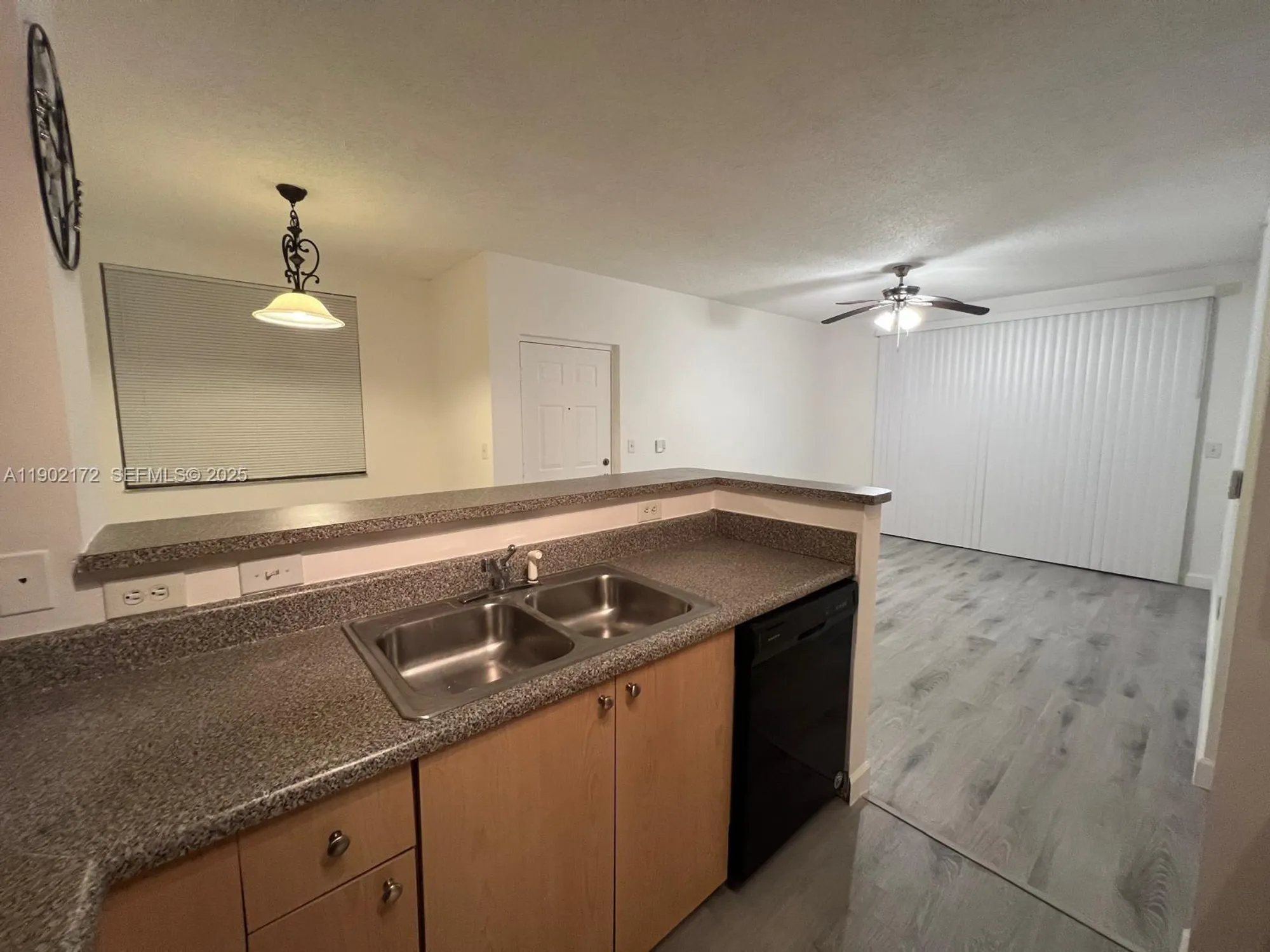 Property Slideshow image 9 of 35 | 8010 n nob hill rd apt 102, Tamarac, FL, 33321