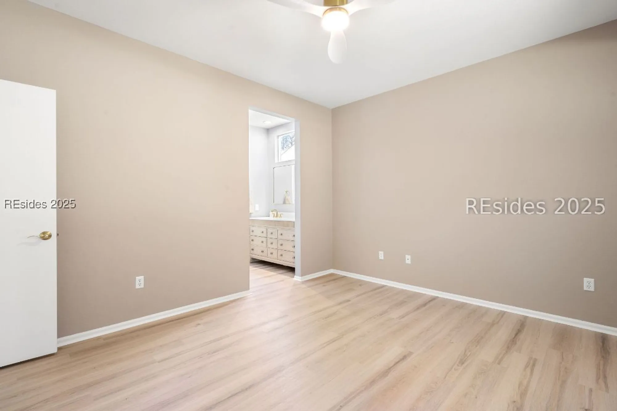 Property Slideshow image 20 of 42 | 23 devant dr w unit e, Bluffton, SC, 29909