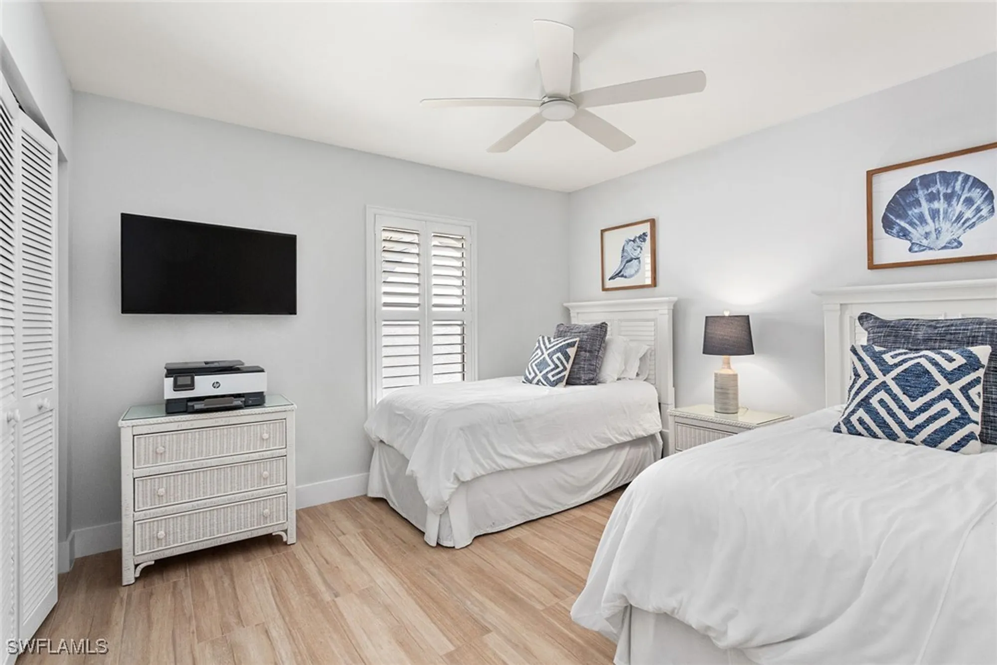 Property Slideshow image 14 of 32 | 569 serendipity dr # 569, Naples, FL, 34108