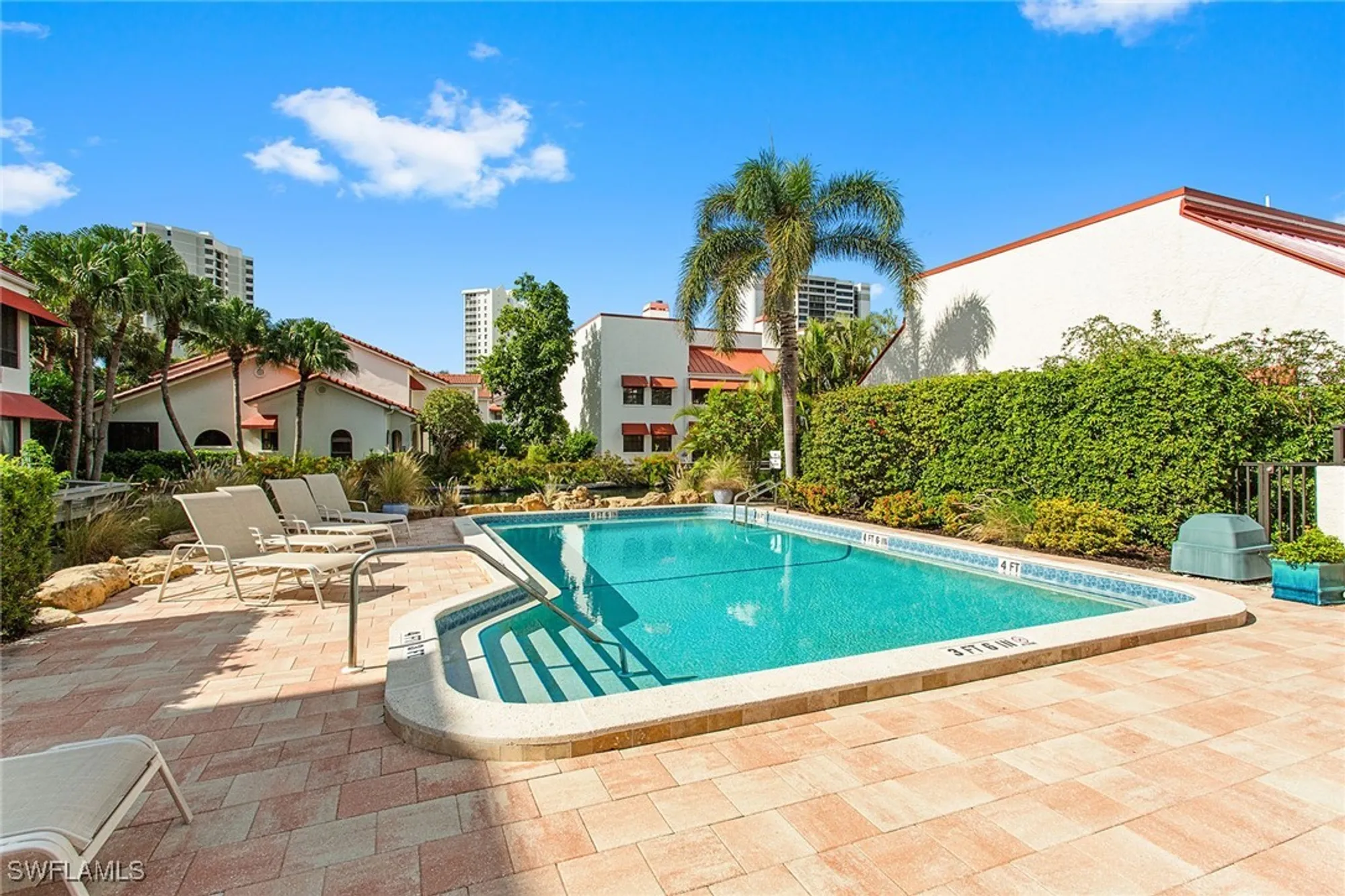 Property Slideshow image 19 of 32 | 569 serendipity dr # 569, Naples, FL, 34108