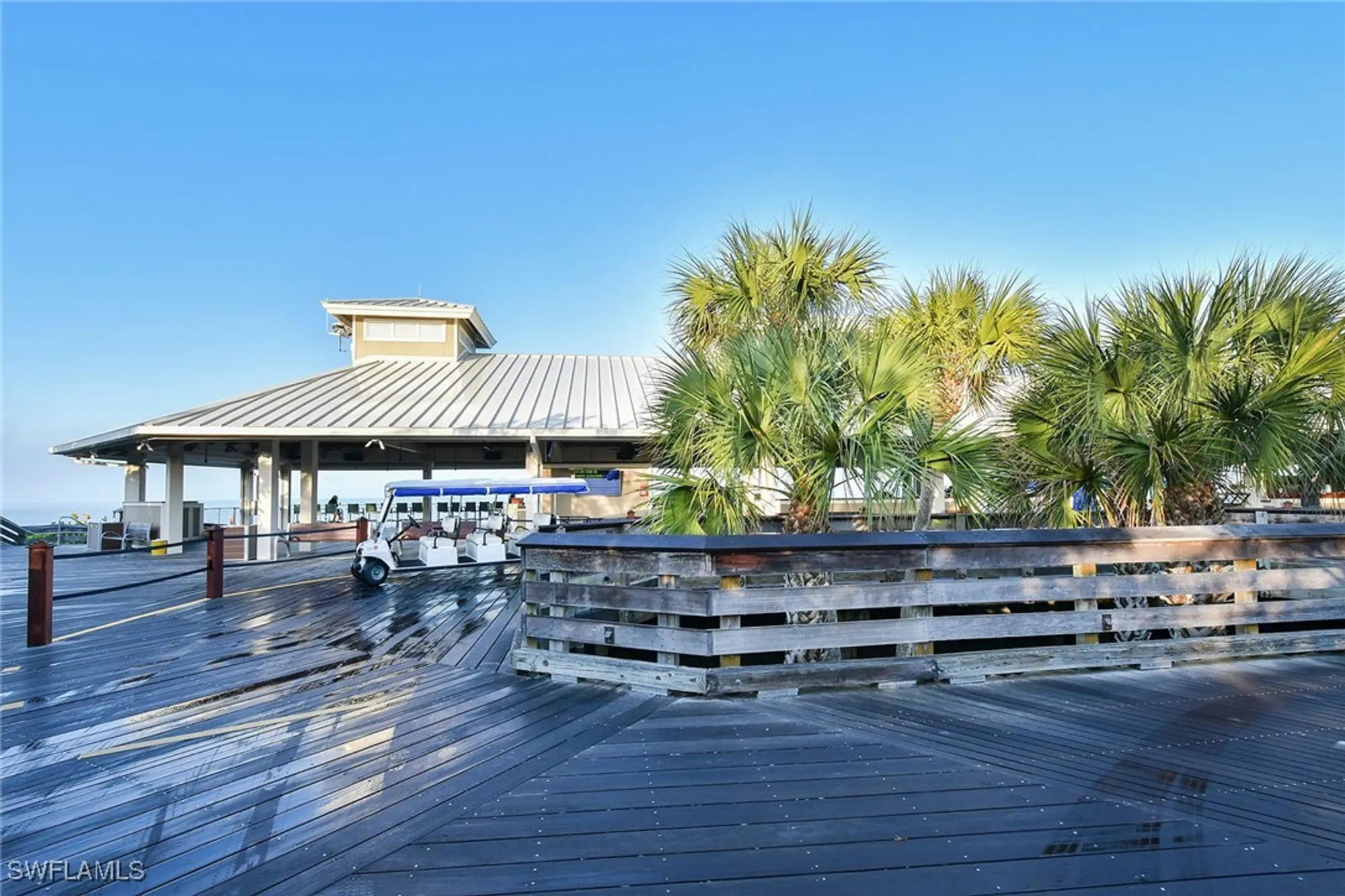 Property Slideshow image 29 of 32 | 569 serendipity dr # 569, Naples, FL, 34108