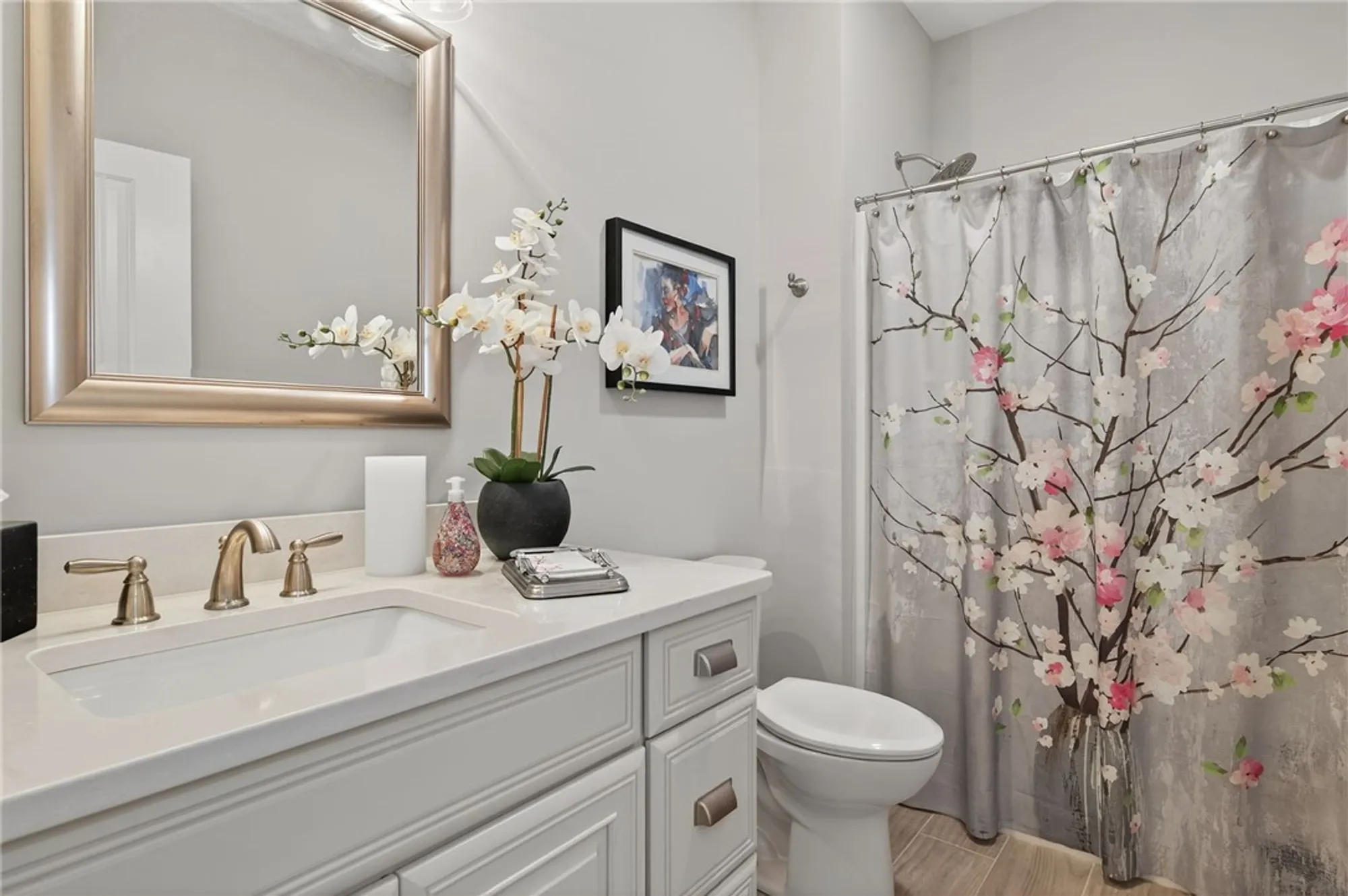 Property Slideshow image 13 of 31 | 119 royal worlington, Williamsburg, VA, 23188