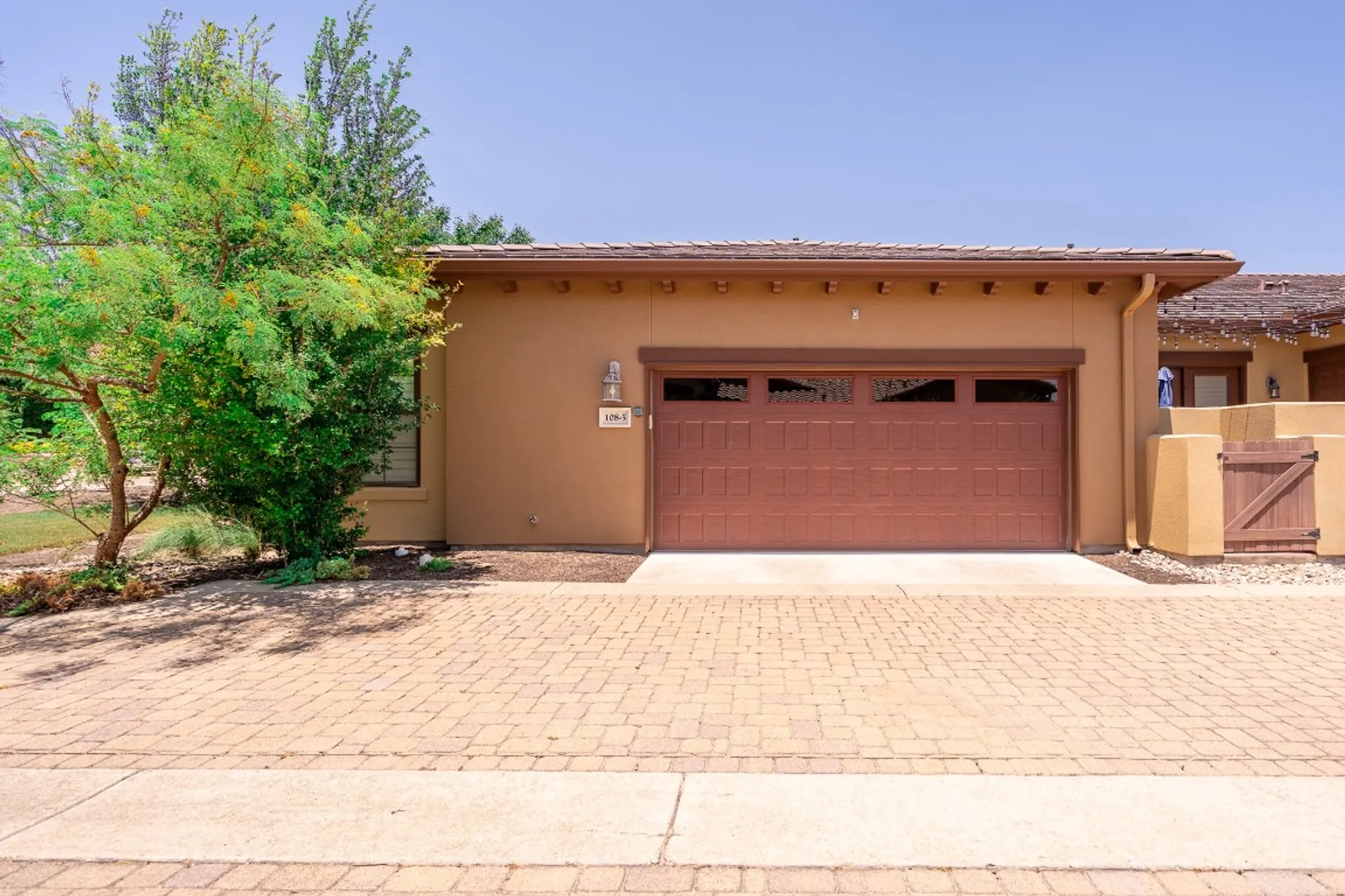 Property Slideshow image 25 of 35 | 108 rivalto cir 5, Lakeway, TX, 78734